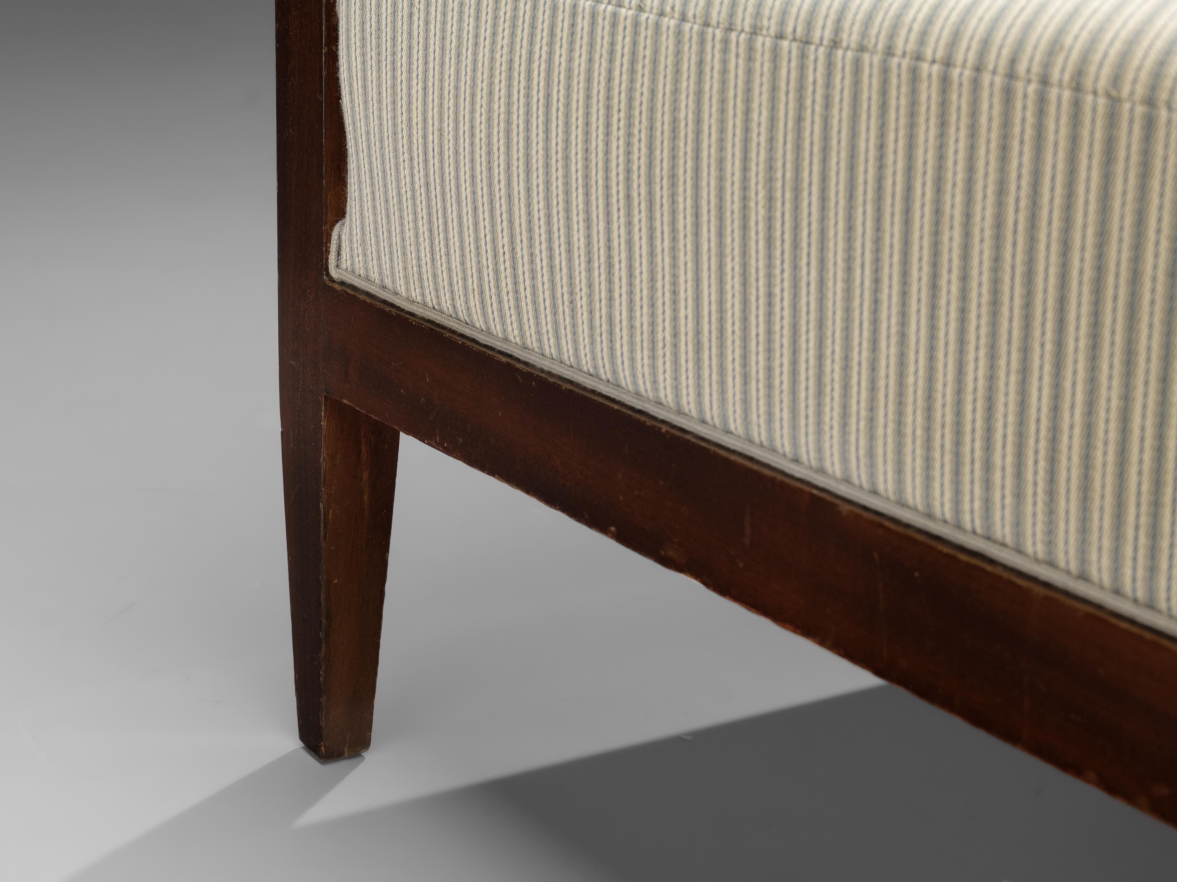 Frits Henningsen Sofa in White Fabric Upholstery 7
