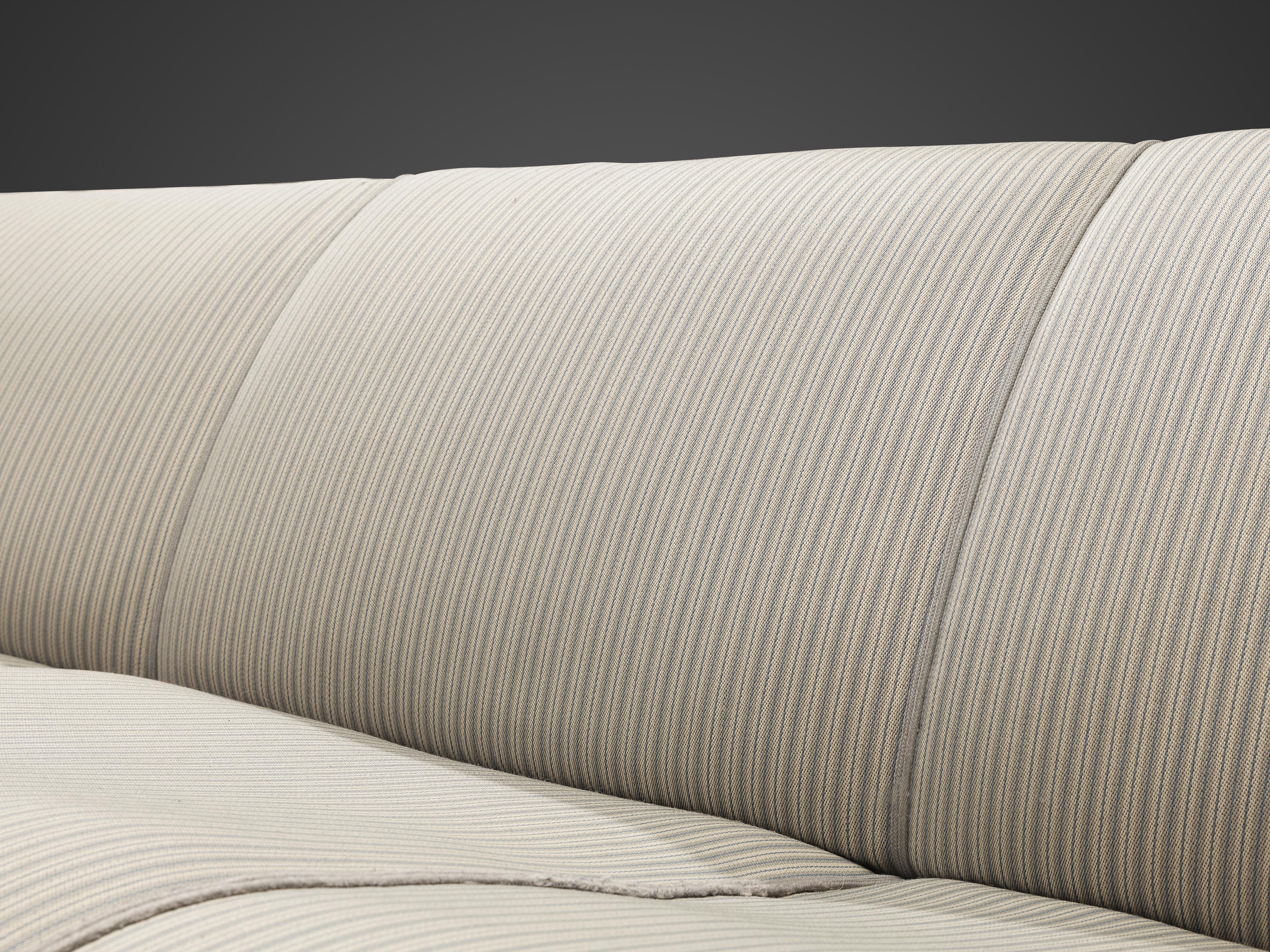 Frits Henningsen Sofa in White Fabric Upholstery 8