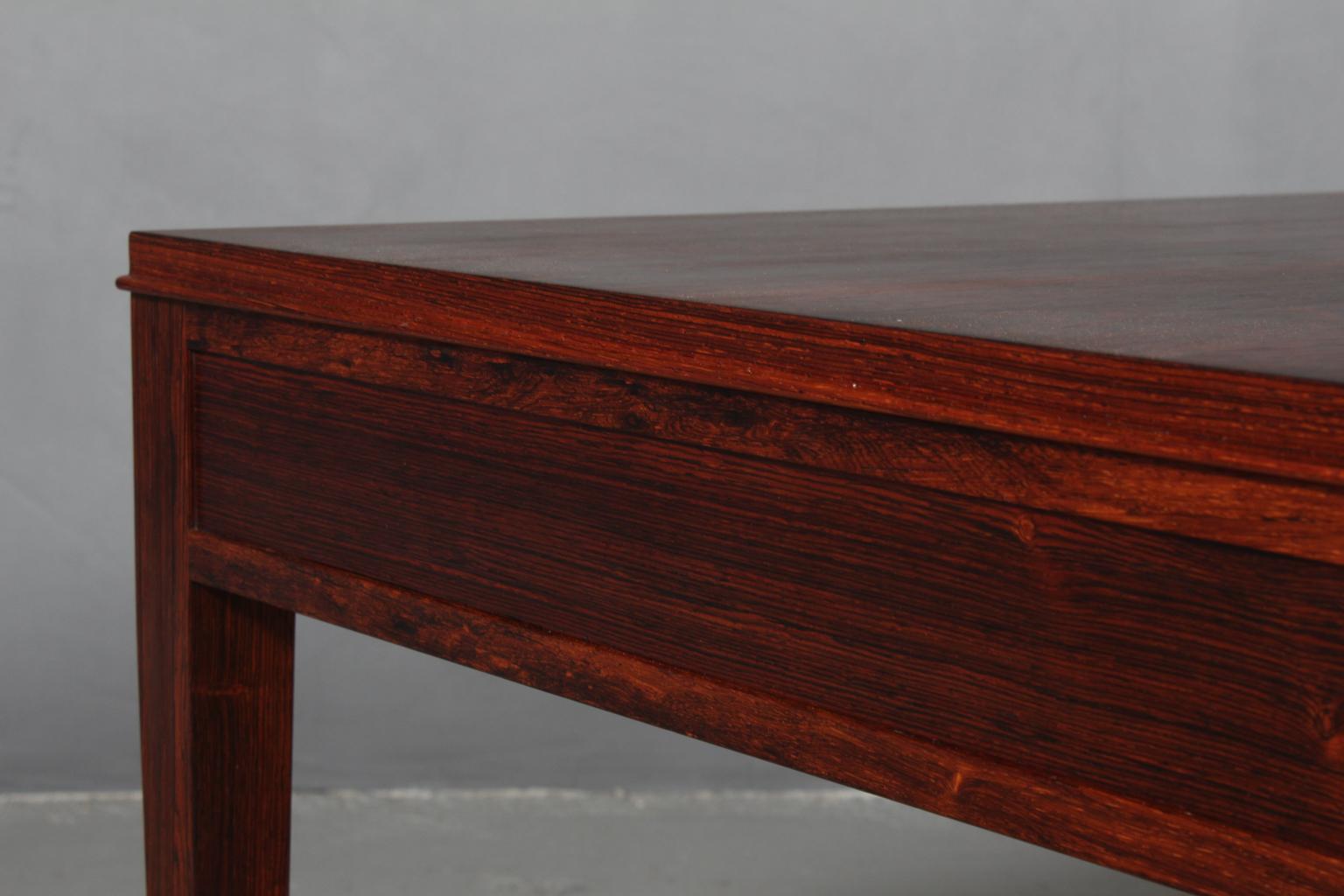 Mid-20th Century Frits Henningsen Sofa Table in Rosewood and Brass