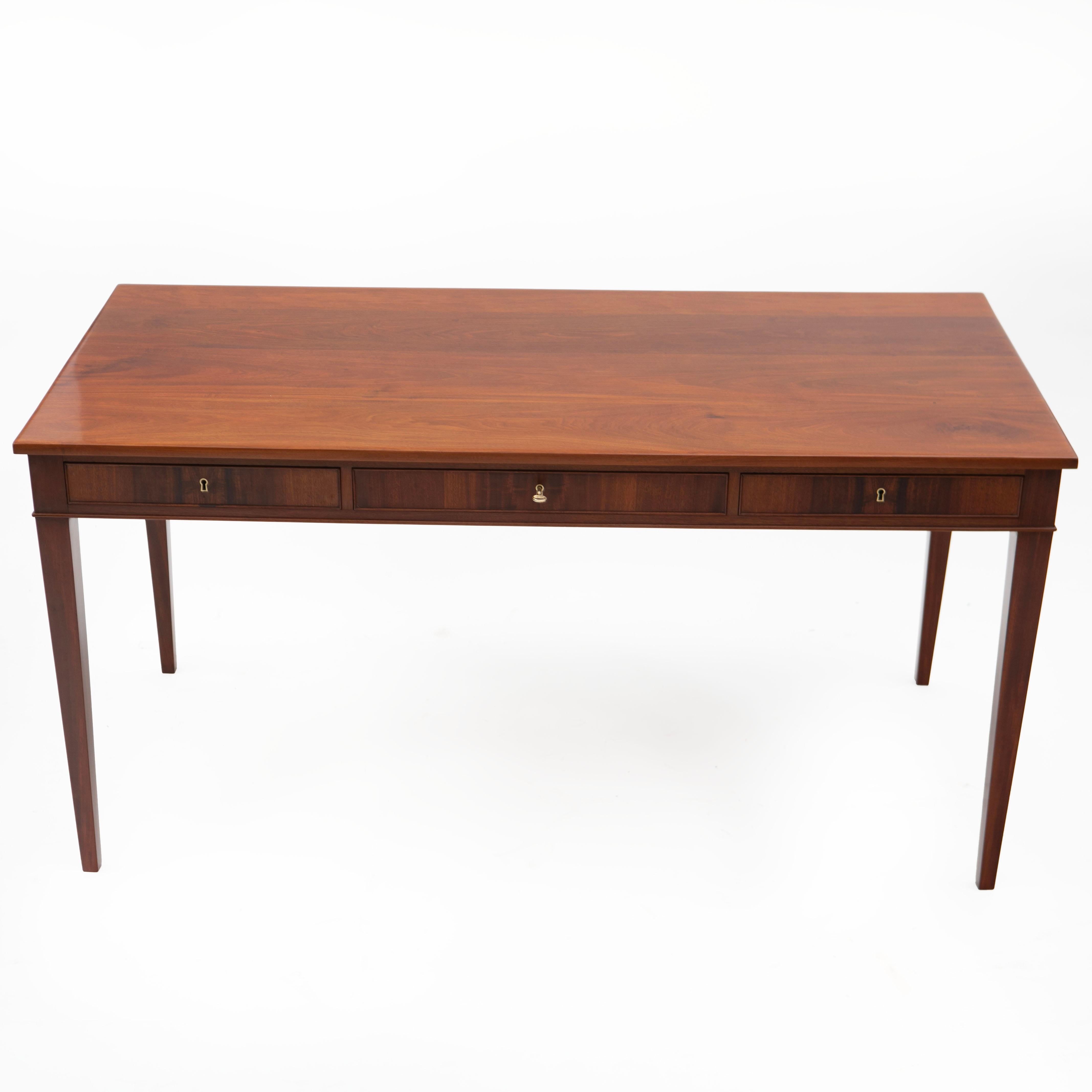 Scandinavian Modern Frits Henningsen Solid Mahogany Writing Table and Chair Set  For Sale