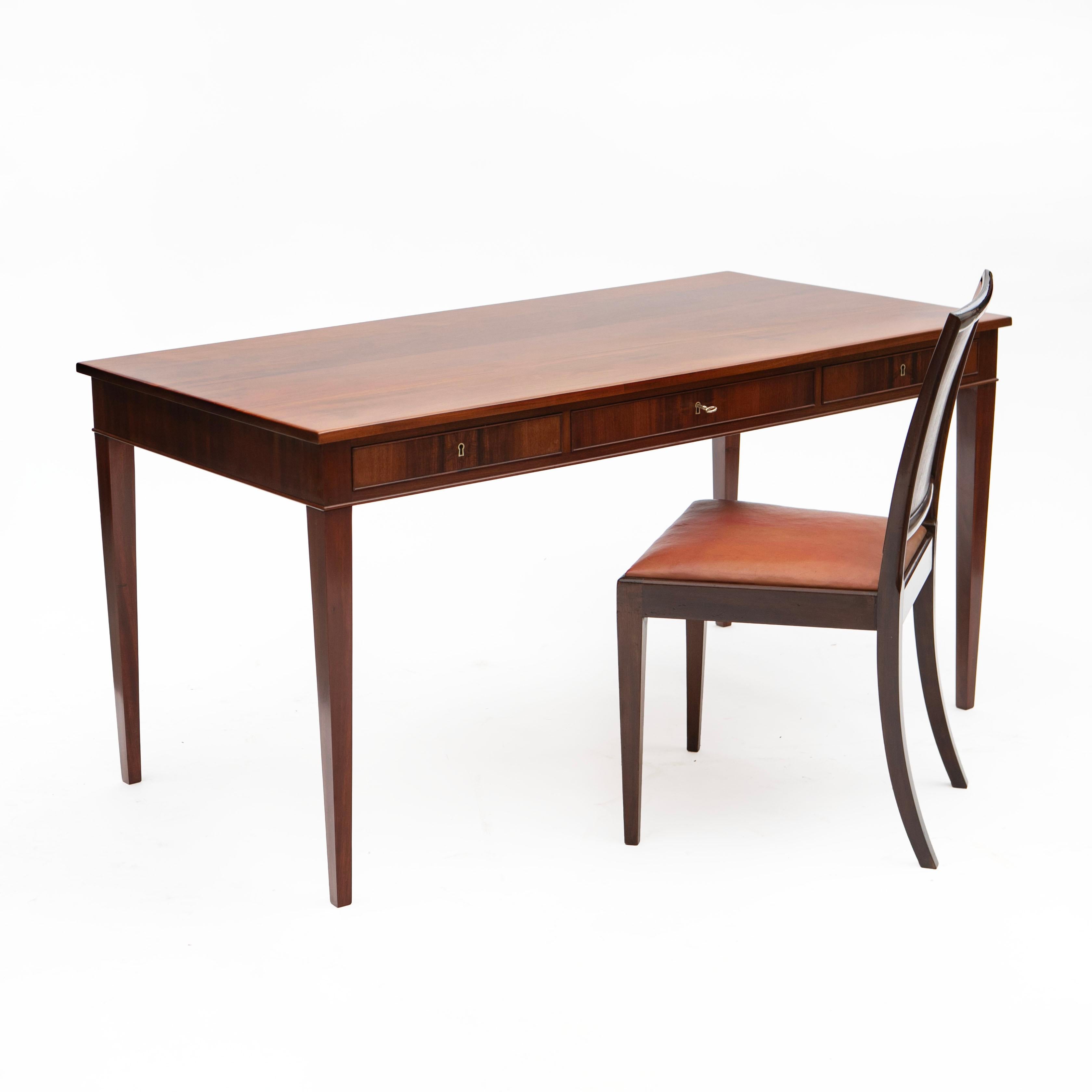 Frits Henningsen Solid Mahogany Writing Table and Chair Set  For Sale 1