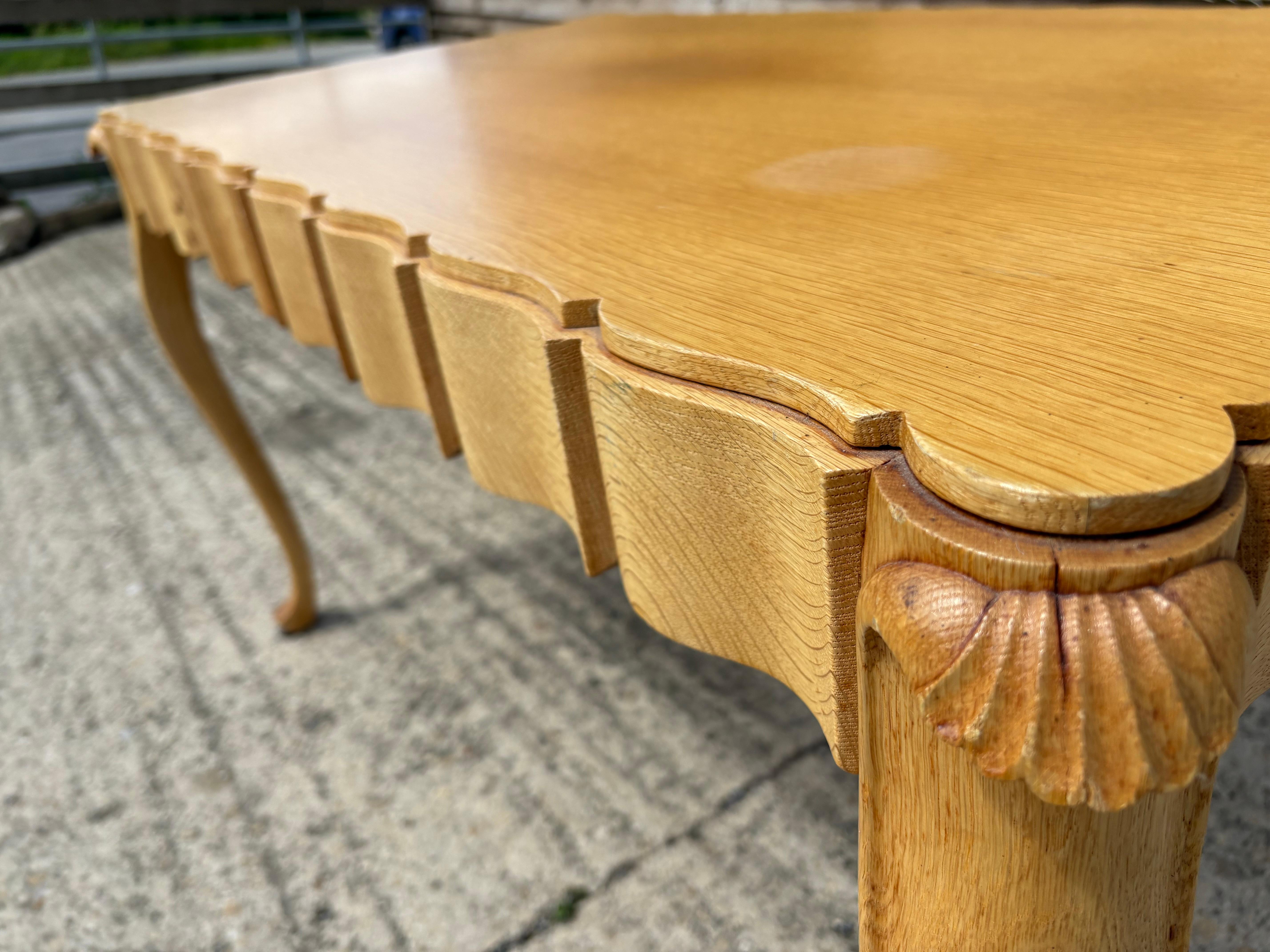 Frits Henningsen Tisch aus massiver Eiche ca. 1940-50er Jahre (20. Jahrhundert) im Angebot