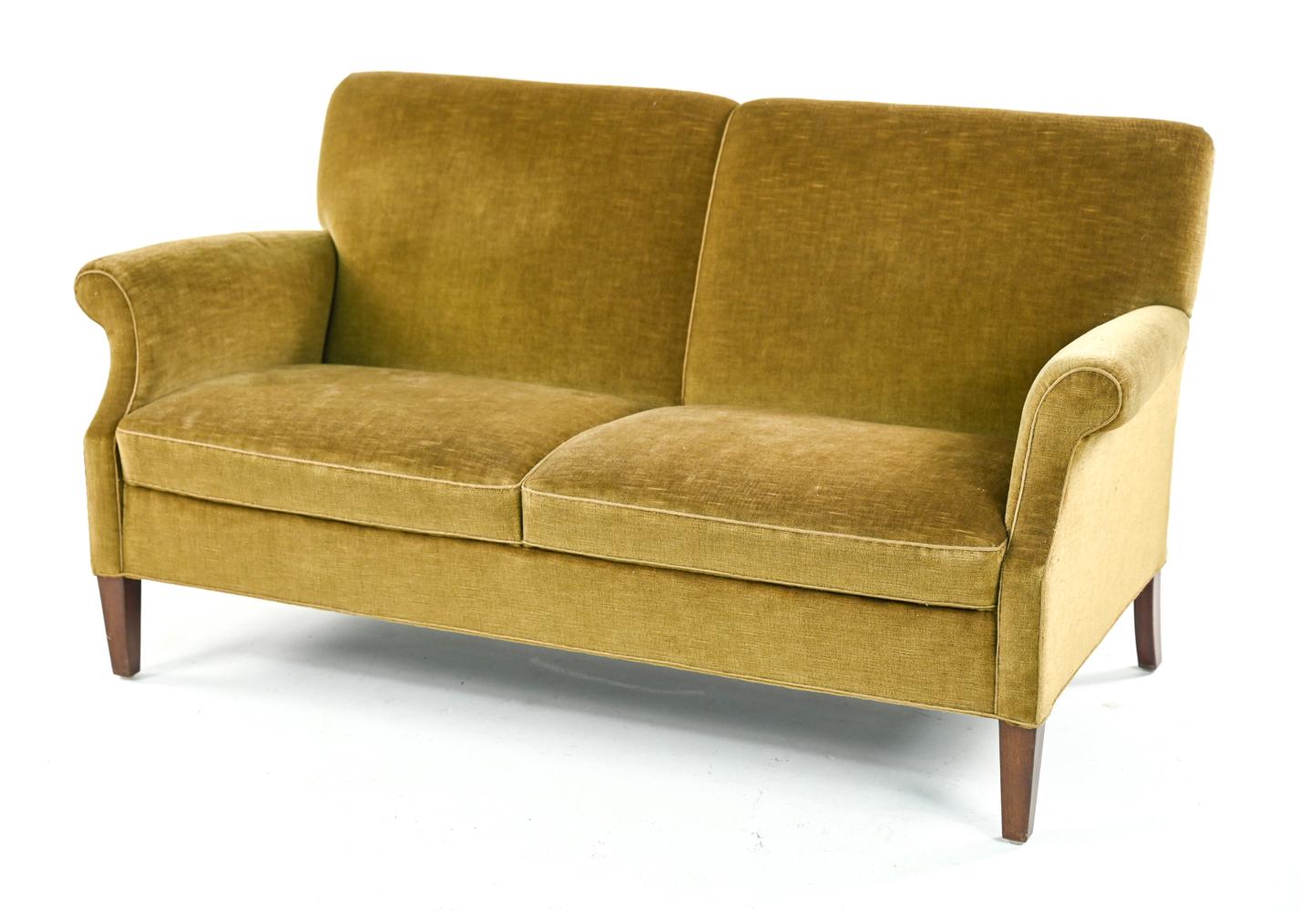 Frits Henningsen Style 2-Seater Sofa 1