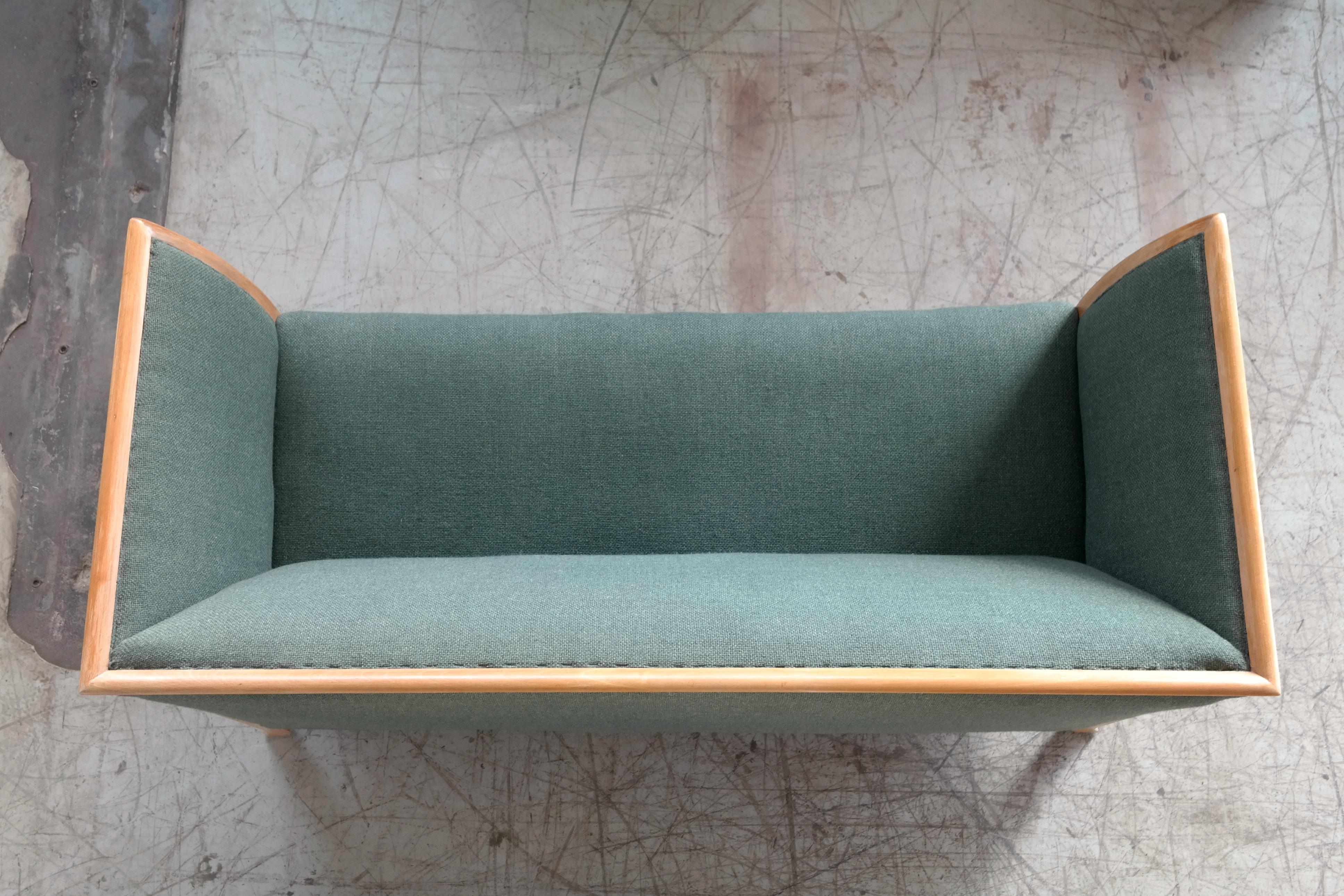 Frits Henningsen Style Two-Seat Sofa in Oak by Søren Willadsen, Denmark, 1940s 3