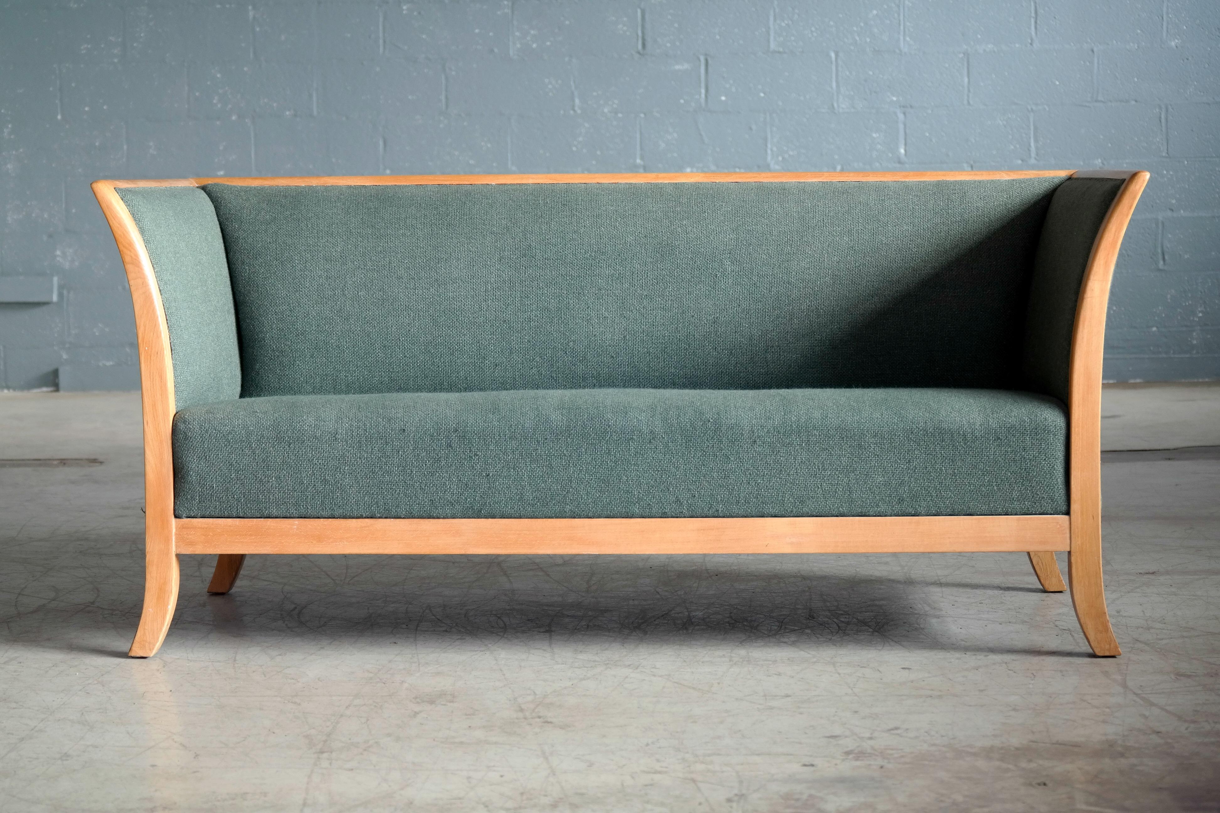 Mid-Century Modern Frits Henningsen Style Two-Seat Sofa in Oak by Søren Willadsen, Denmark, 1940s