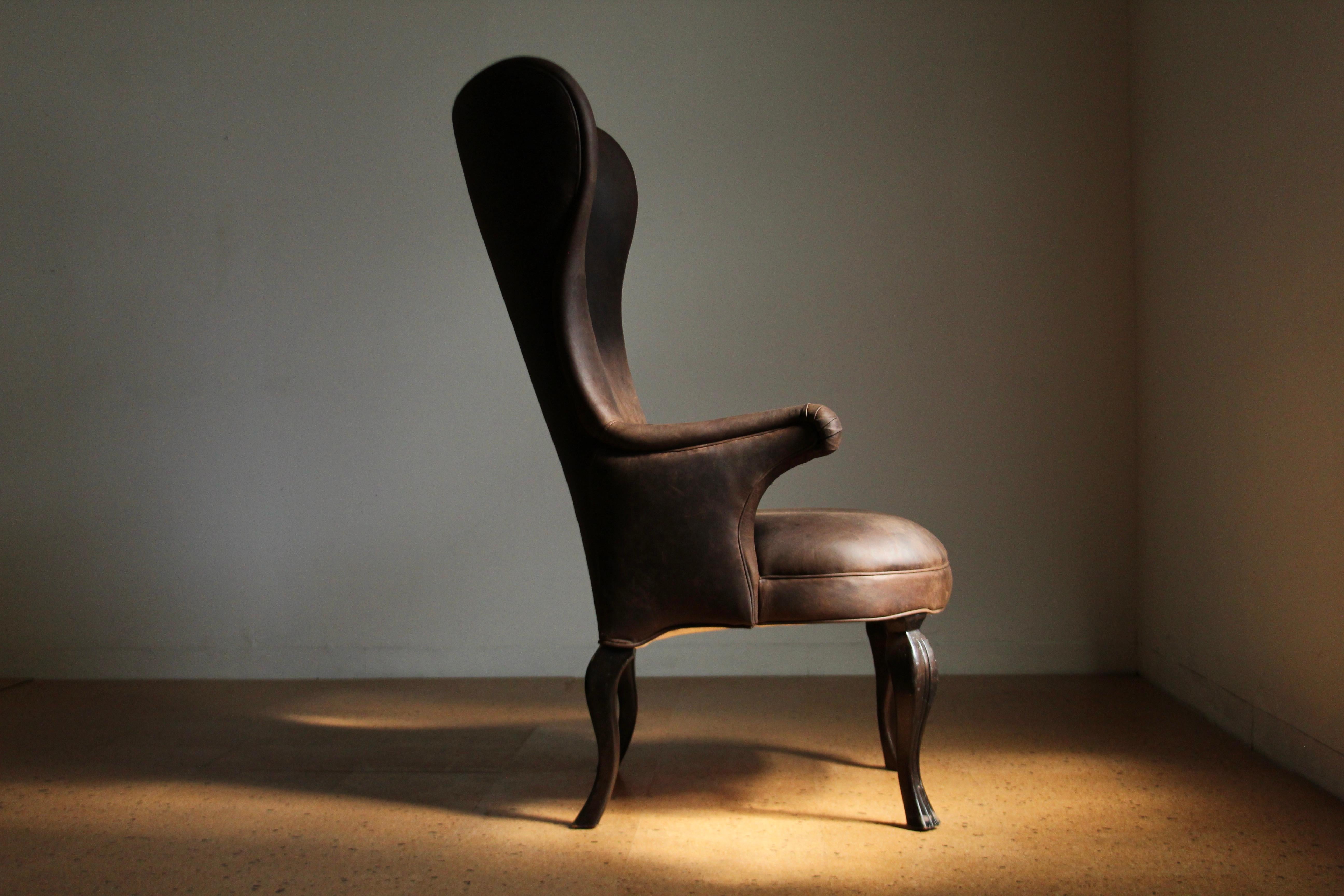 Chaise à dossier en cuir vintage de style Frits Henningsen en vente 3