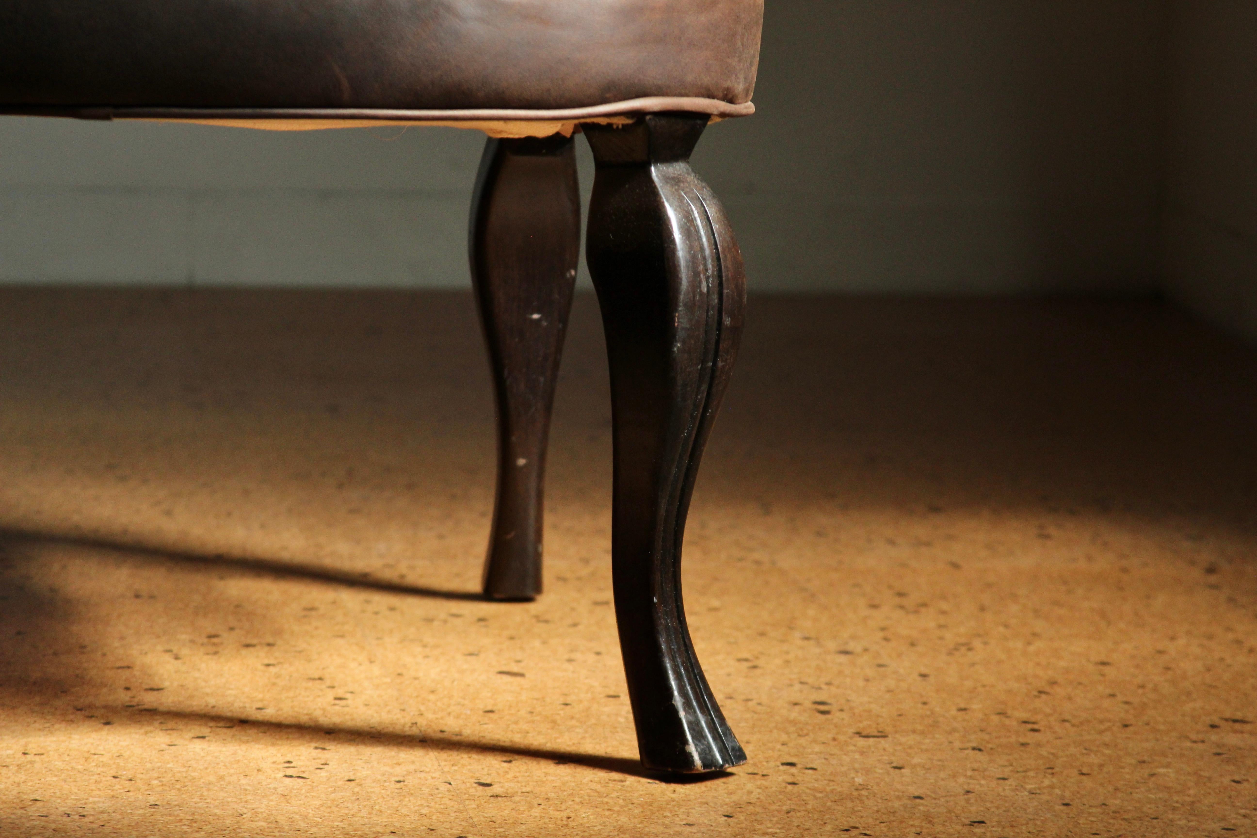 Chaise à dossier en cuir vintage de style Frits Henningsen en vente 2