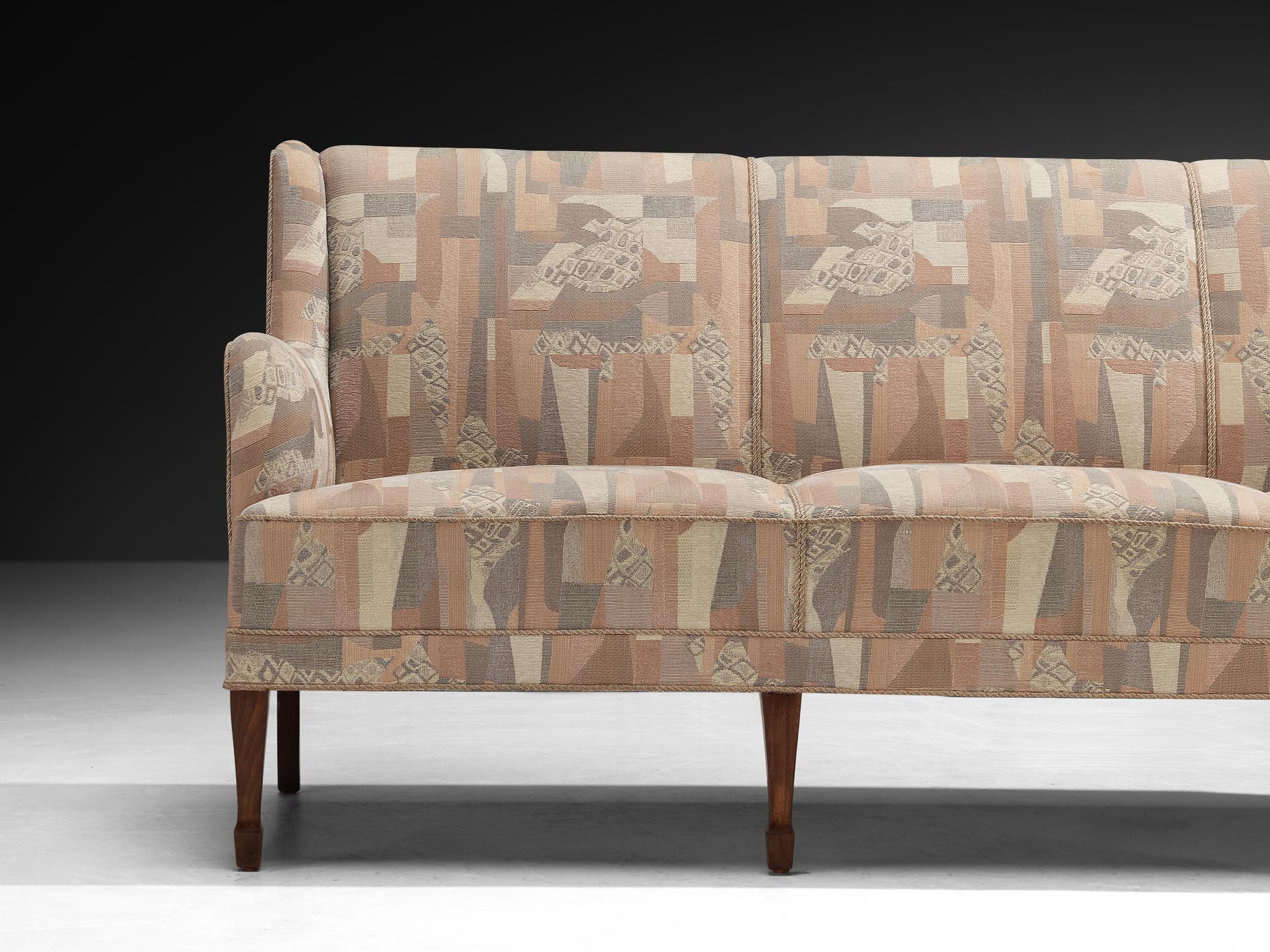 Frits Henningsen Dreisitzer-Sofa mit pastellfarbener Polsterung (Mitte des 20. Jahrhunderts) im Angebot