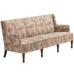 Frits Henningsen Dreisitzer-Sofa mit pastellfarbener Polsterung