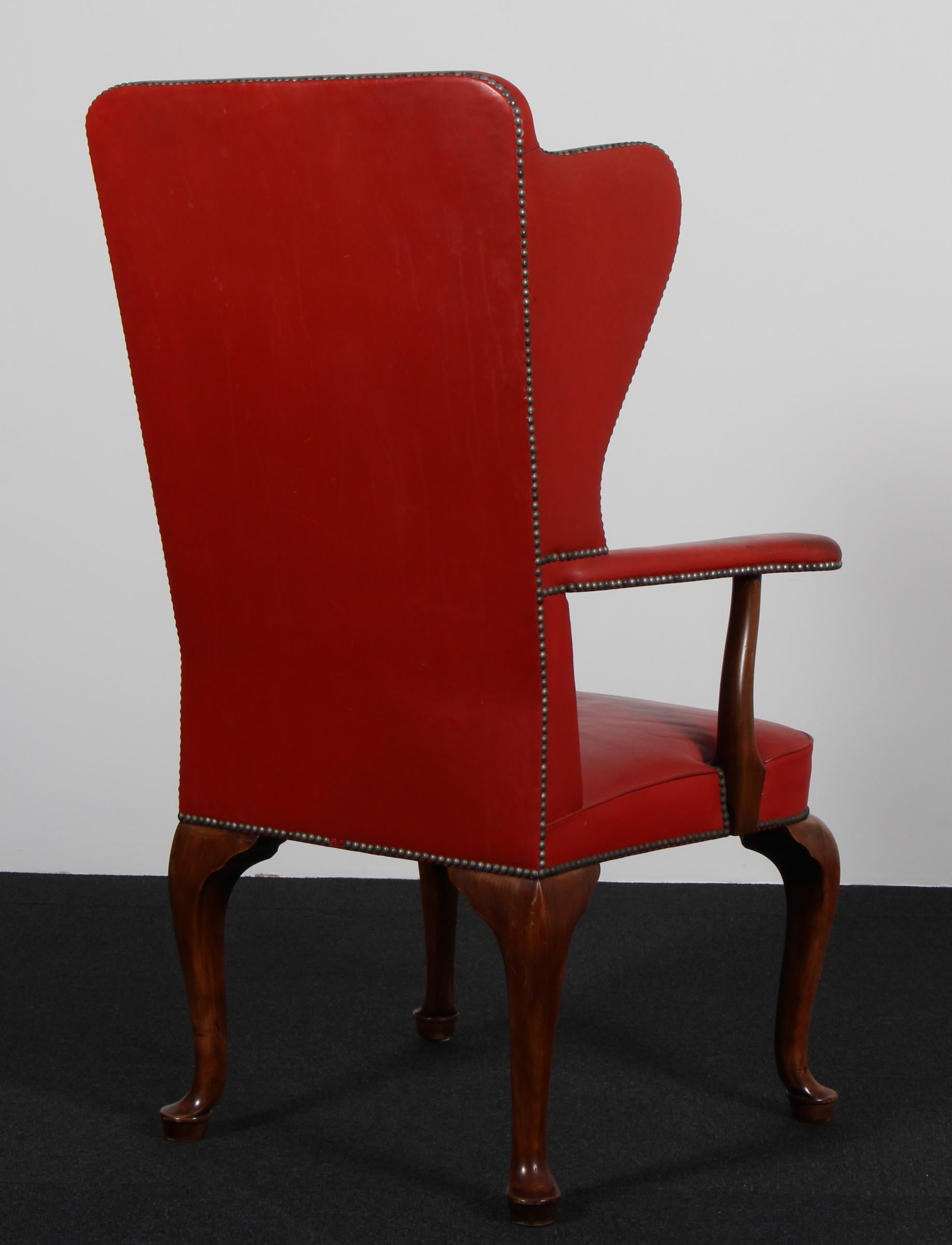 Cuir Frits Henningsen, chaise à dossier avec cuir rouge patiné d'origine, années 1940 en vente