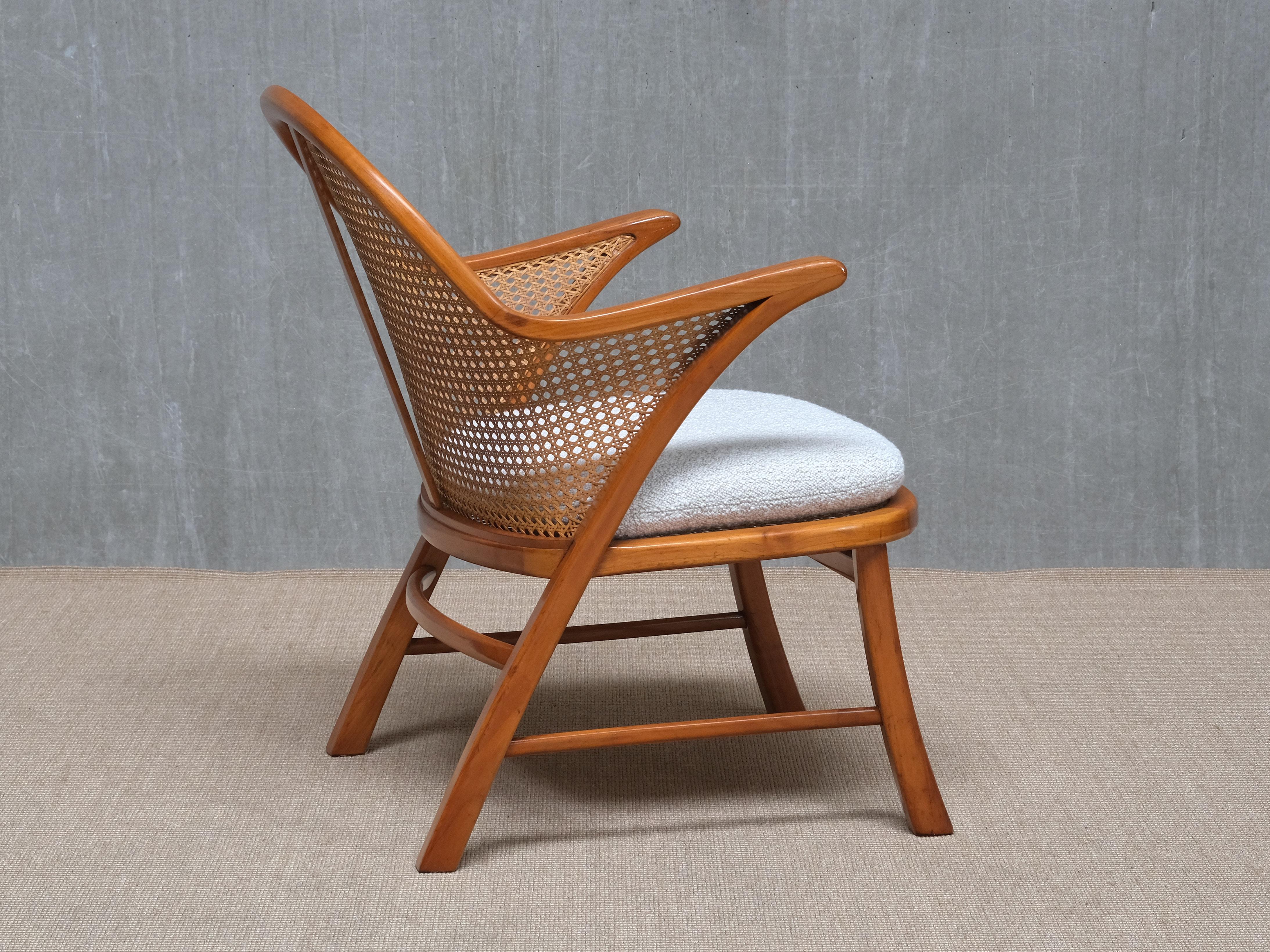 Frits Schlegel Attributed Armchair in Walnut, Cane and Bouclé, Denmark, 1940s Caña en venta