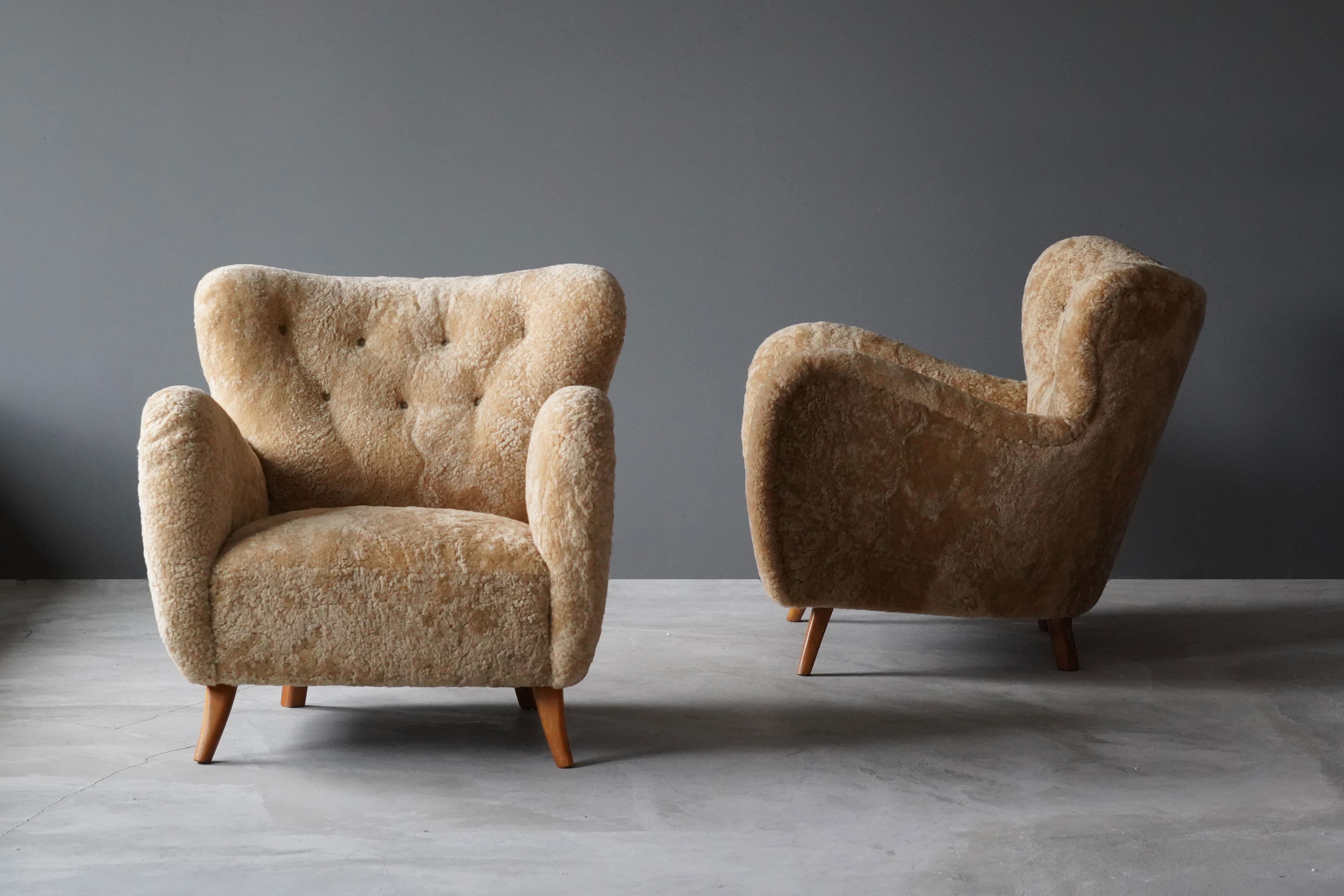 Scandinavian Modern Frits Schlegel 'Attribution' Lounge Chairs, Beige Sheepskin, Beech 1940s Denmark