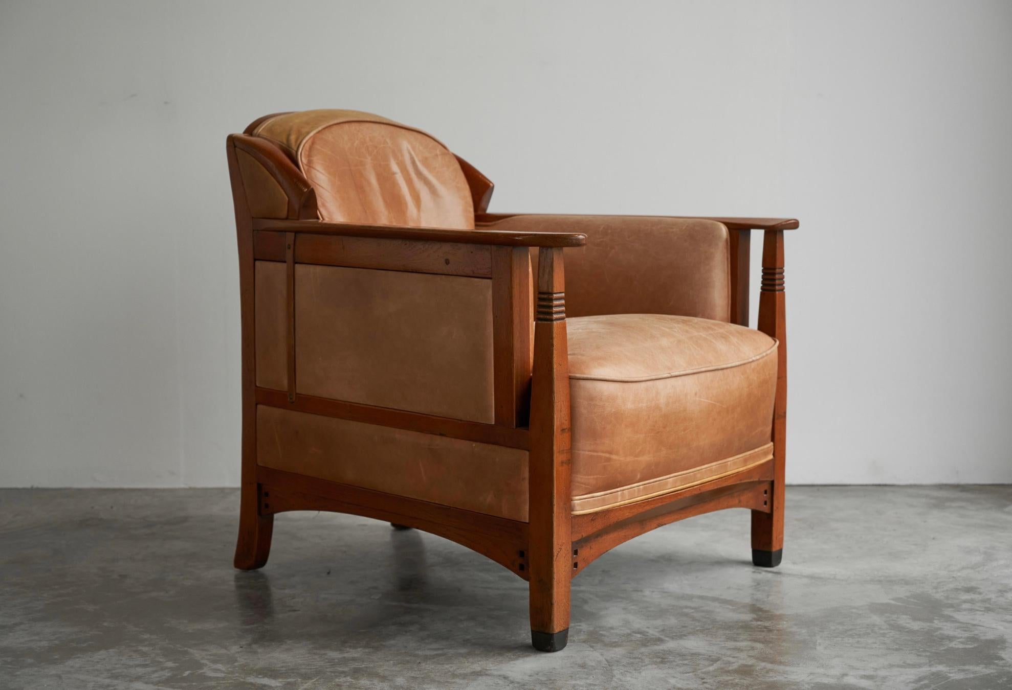 Dutch Frits Schuitema Art Deco Armchair in Solid Oak and Cognac Leather For Sale