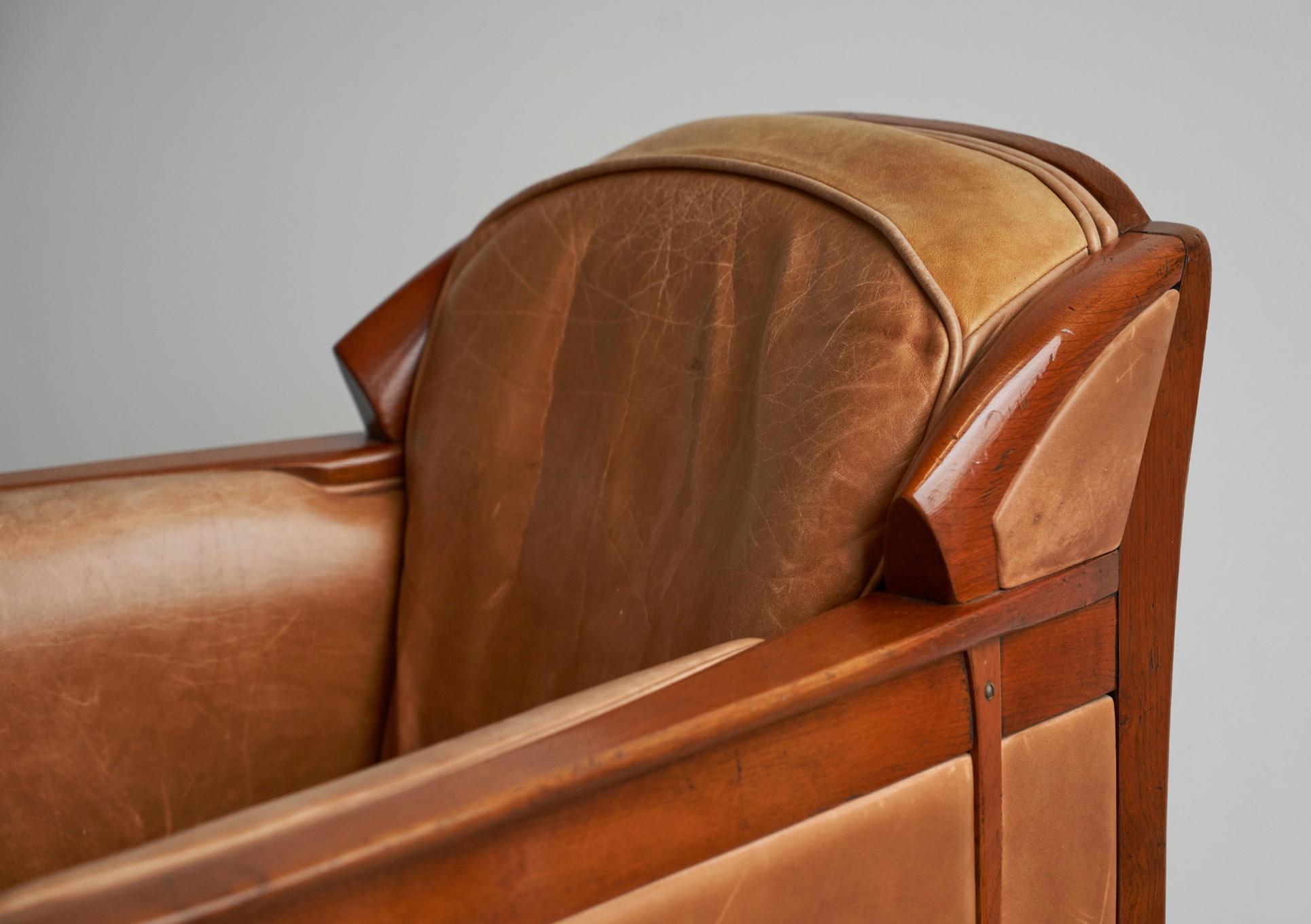 Hand-Crafted Frits Schuitema Art Deco Armchair in Solid Oak and Cognac Leather For Sale