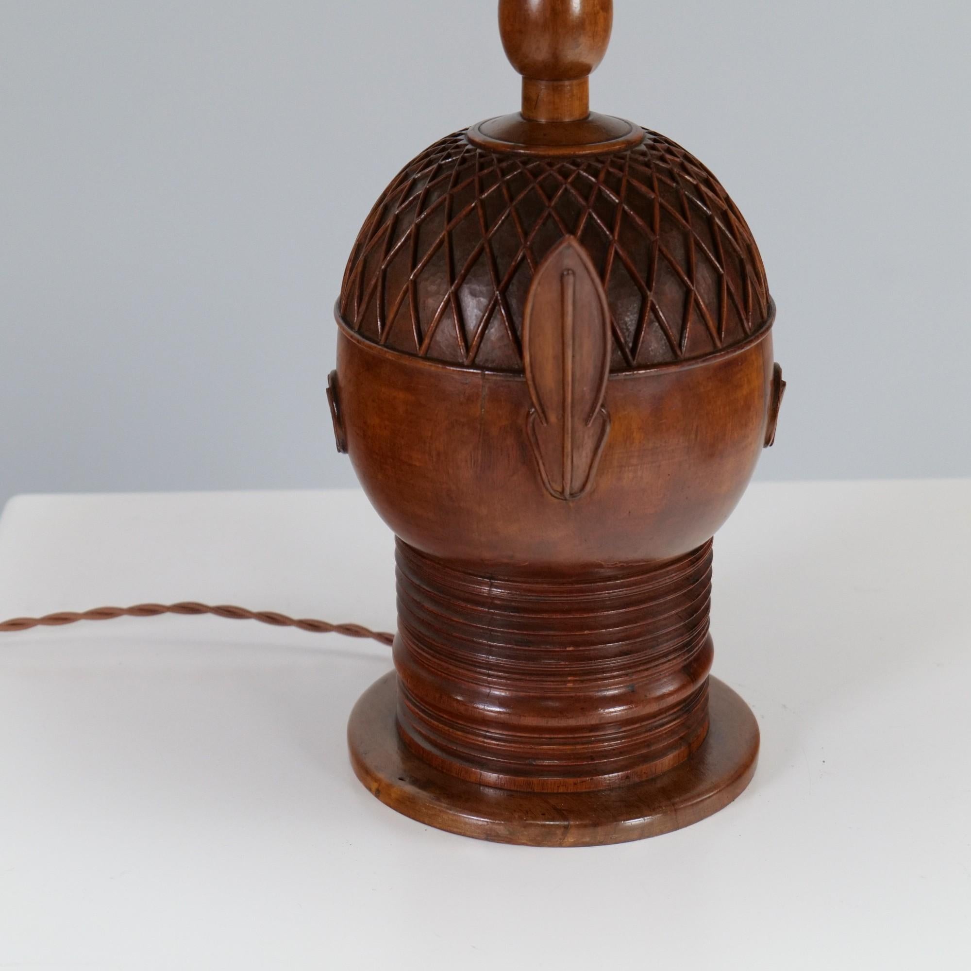 Fritz August Breuhaus de Groot, Expressionist table lamp for Mikado Werkstätten For Sale 8