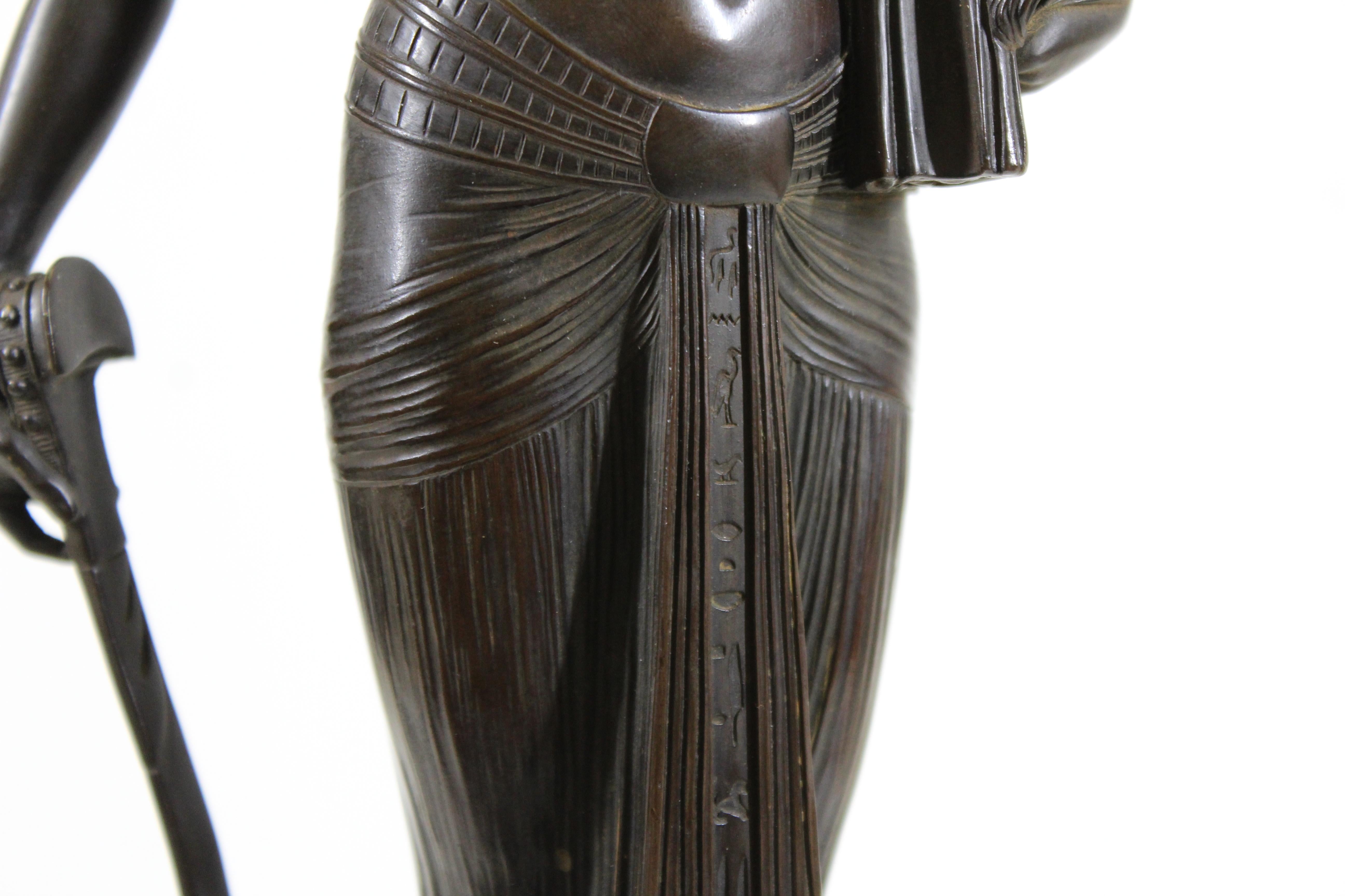 Sculpture en bronze « Judith » de Fritz Christ, style Jugendstil allemand, sur socle en marbre en vente 1