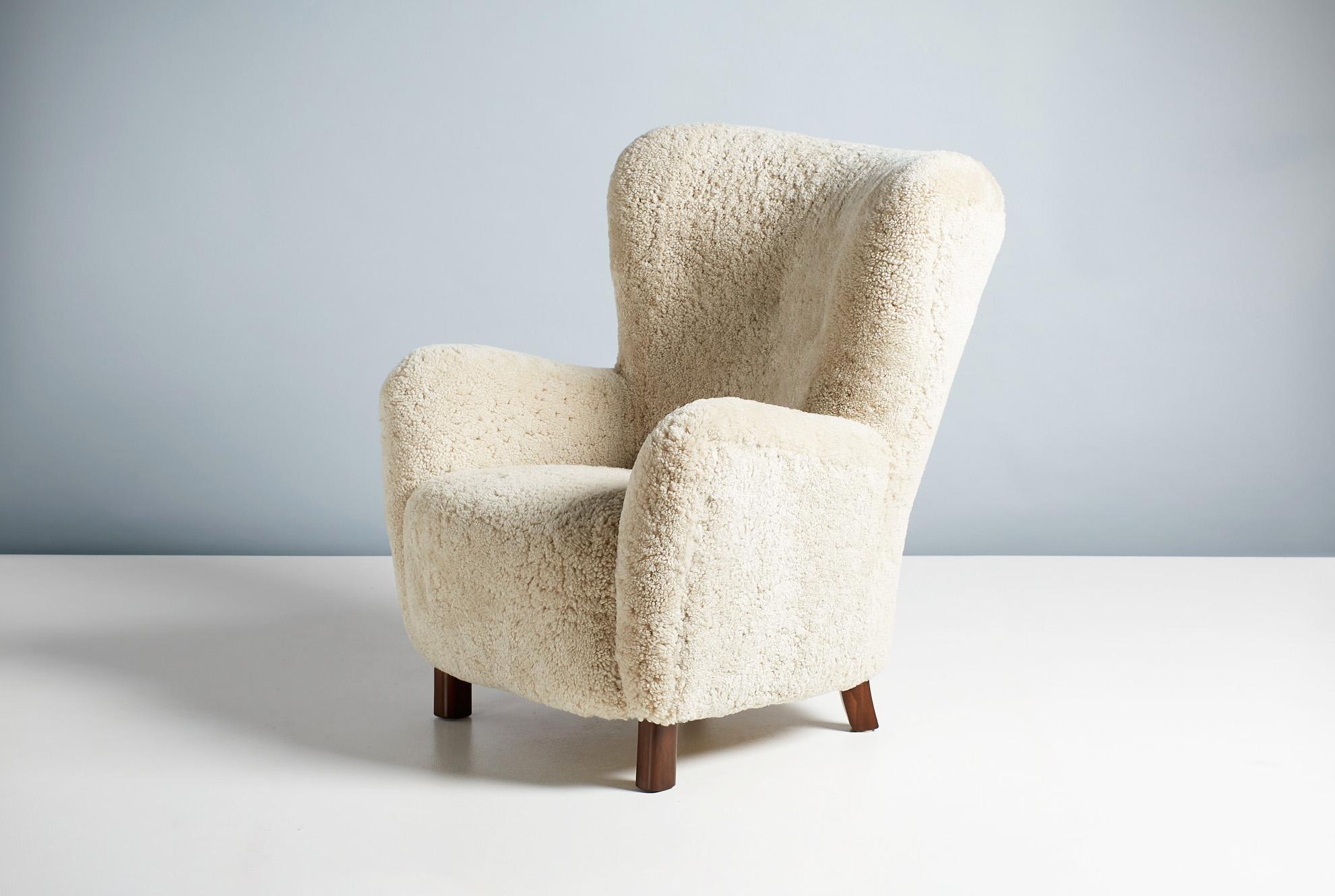 Fauteuil en peau de mouton Fritz Hansen des années 1940 Excellent état à London, GB