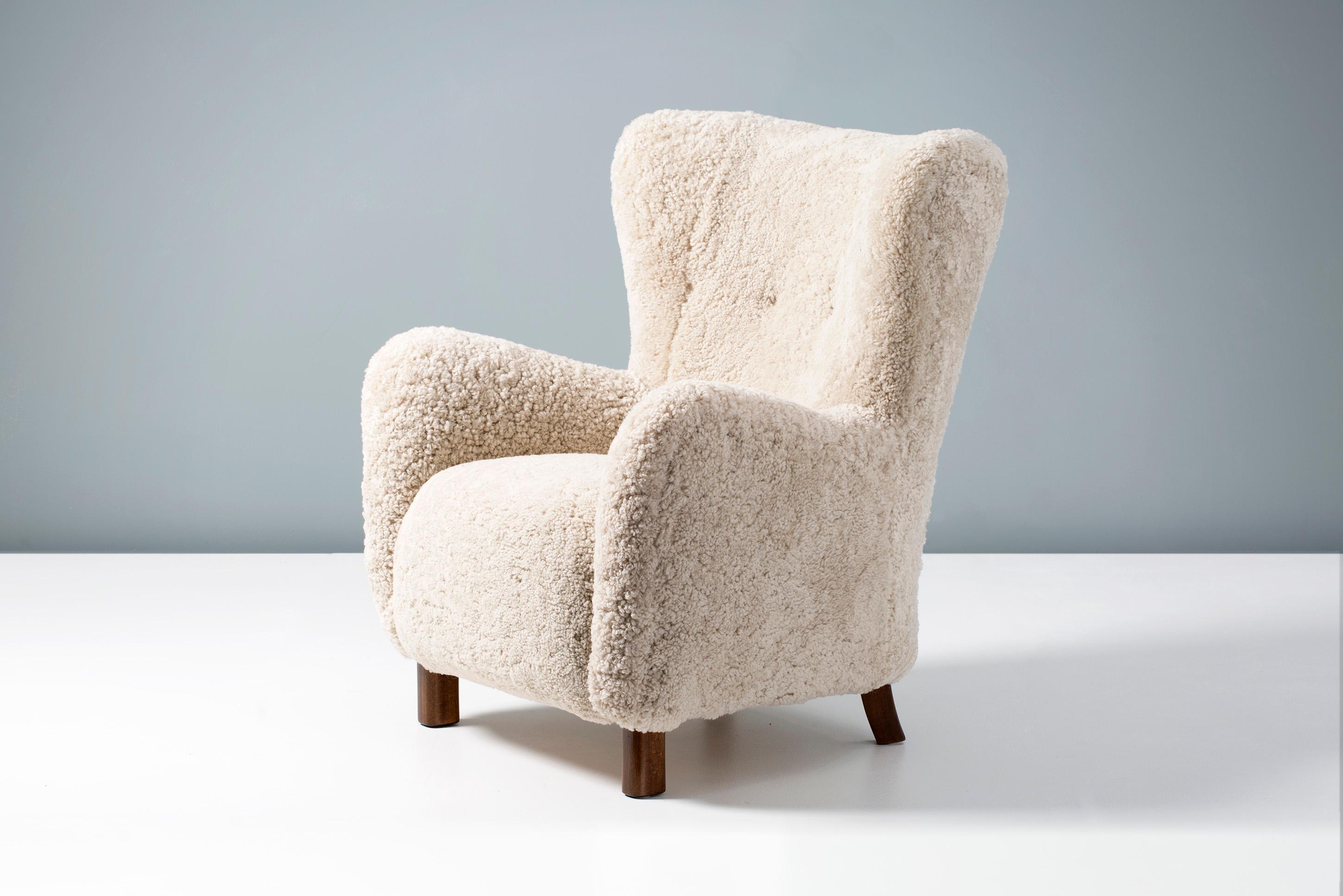 Fritz Hansen 1940er Schafsfell-Sessel (Mitte des 20. Jahrhunderts)