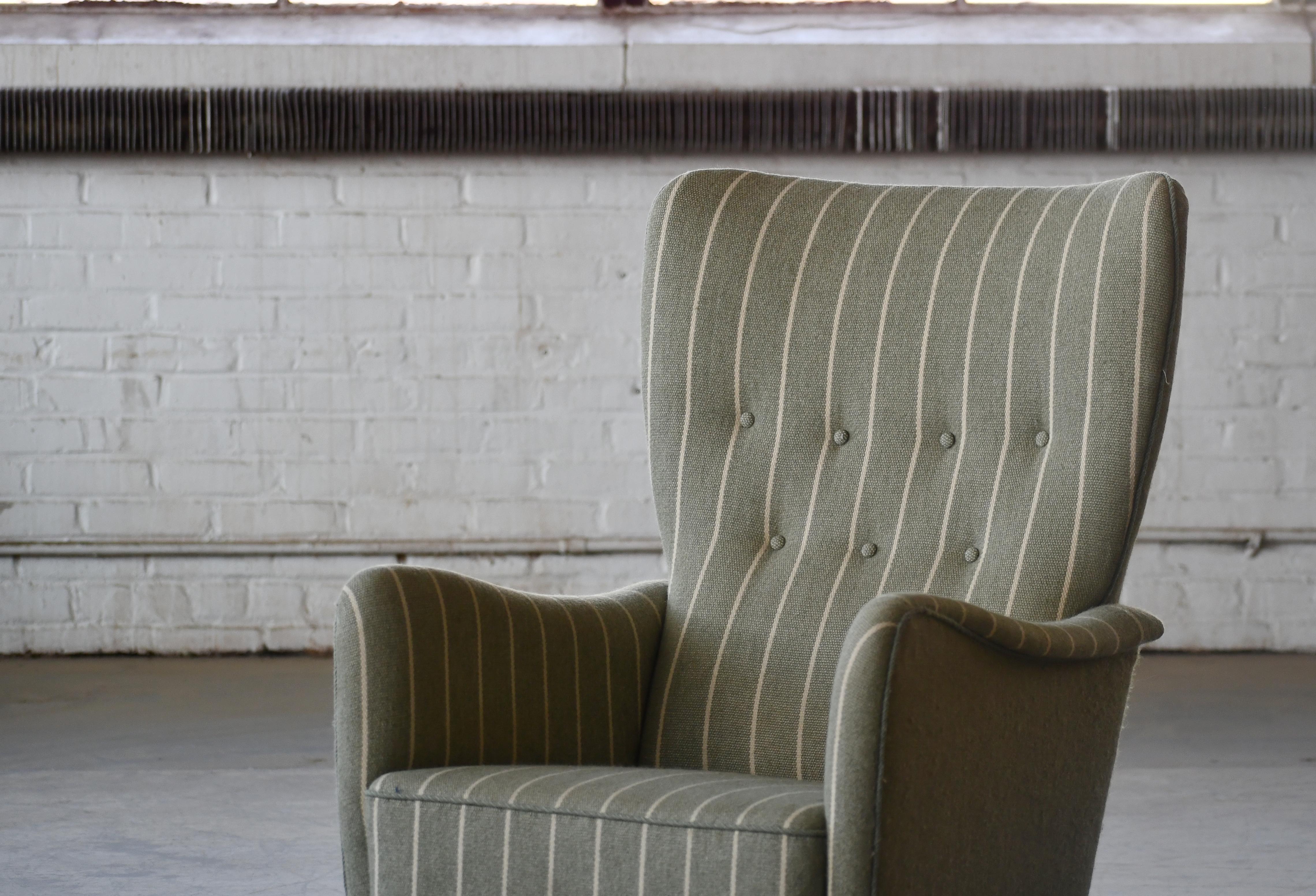 Fritz Hansen 1950s Highback Lounge Chair Model 8023 Variant Danish Midcentury In Fair Condition In Bridgeport, CT