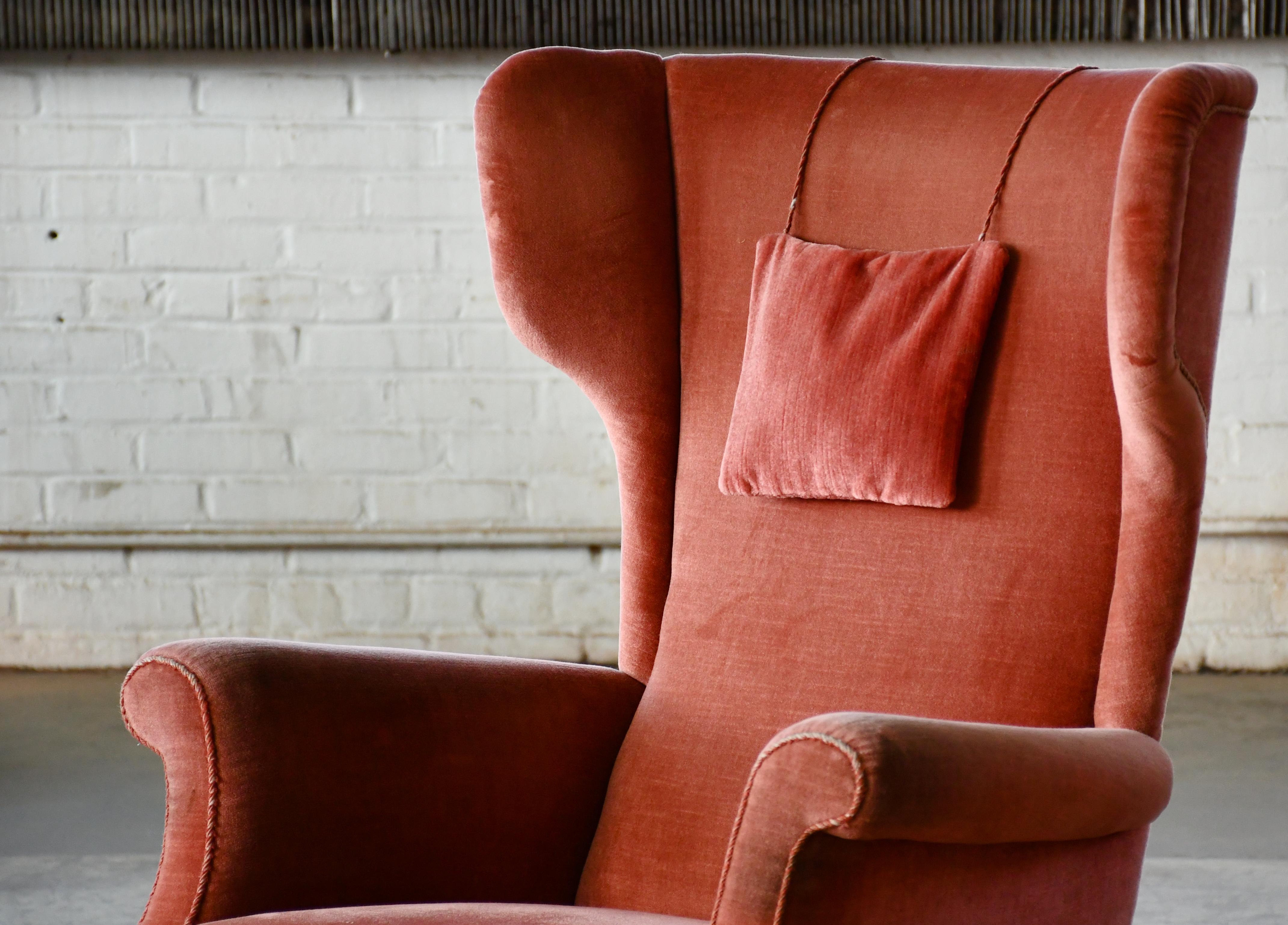 Fritz Hansen 1950s Wingback Chair Model 8023 in Teak Danish Midcentury In Good Condition In Bridgeport, CT
