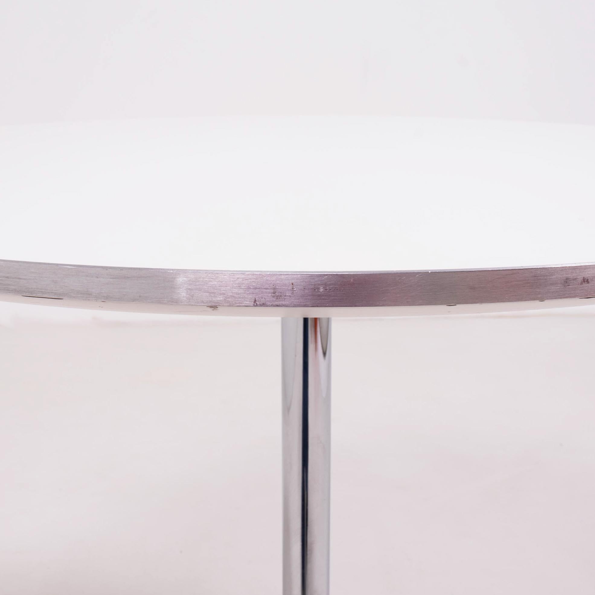 Danish Modern Contemporary Round White Table by Fritz Hansen A622