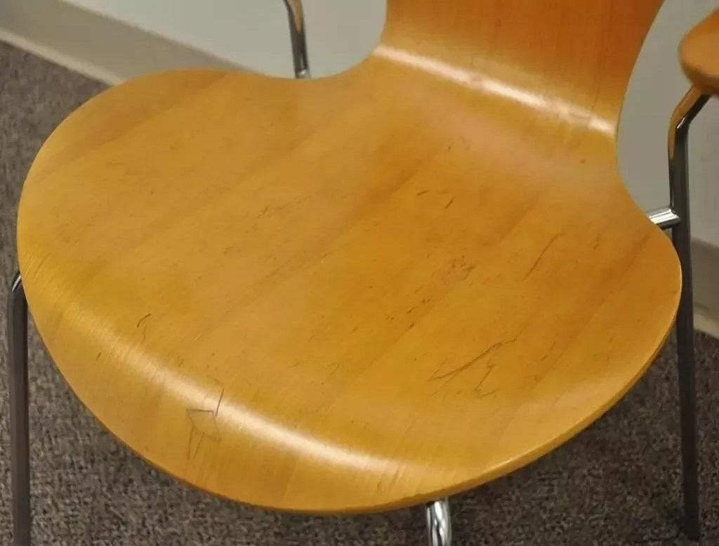 XX secolo Fritz Hansen Arne Jacobsen Knoll Serie 7 Poltrone Danesi in Teak (A) - Coppia in vendita