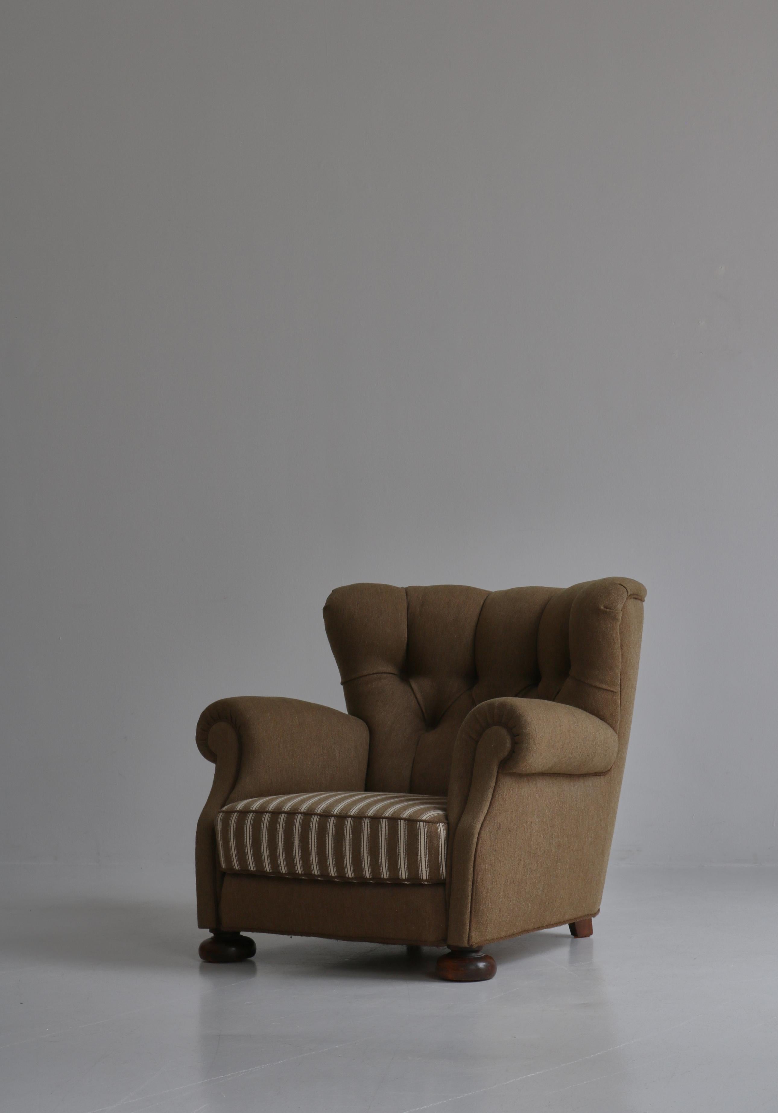 Milieu du XXe siècle Fauteuils modernes danois Fritz Hansen en orme et laine Savak, années 1940, Danemark