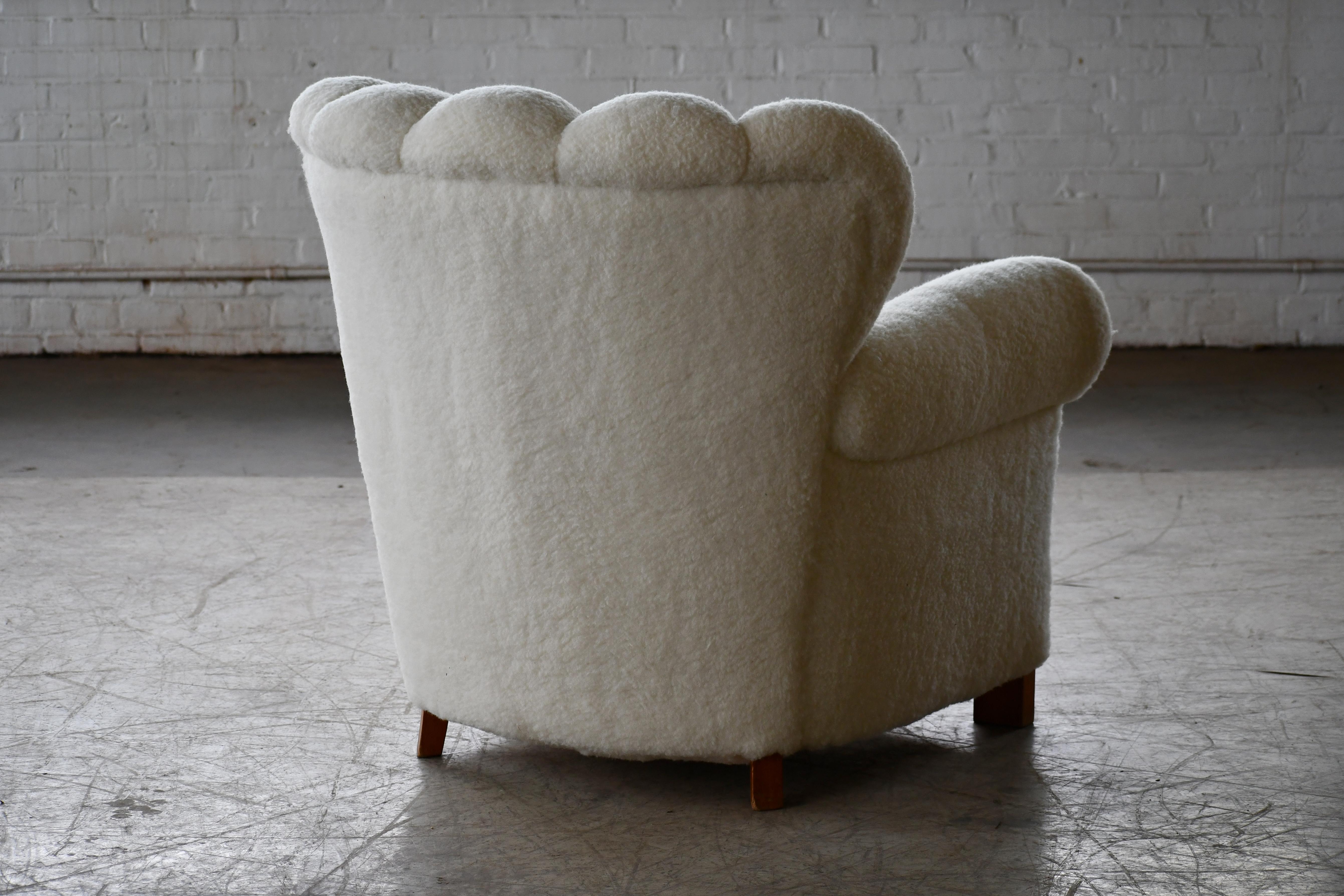Fritz Hansen Attributed 1940s Danish Channel Back Lounge Chair in Lambswool 2