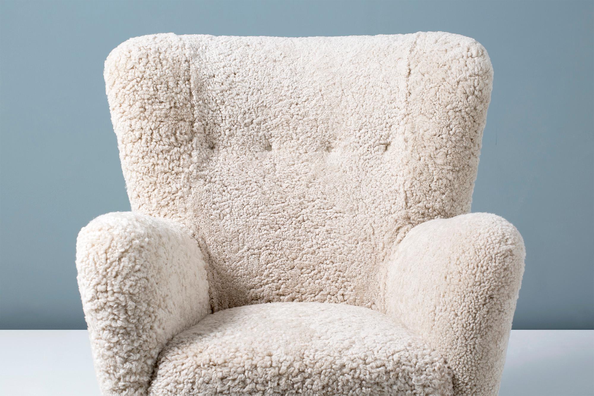 Scandinavian Modern Fritz Hansen Attributed 1940s Sheepskin Armchair