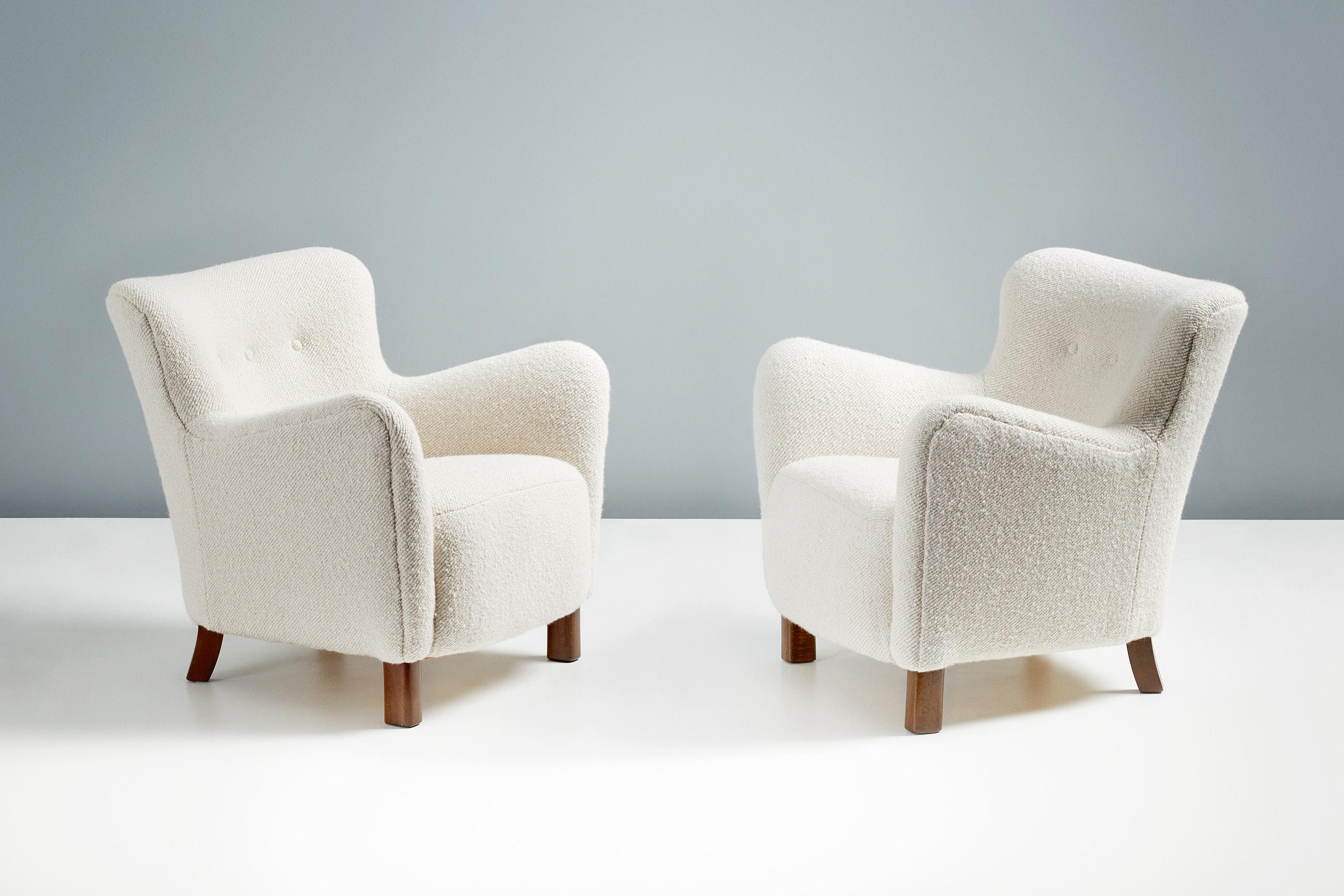 Fritz Hansen Boucle Lounge Chairs, c1940s In Excellent Condition In London, England