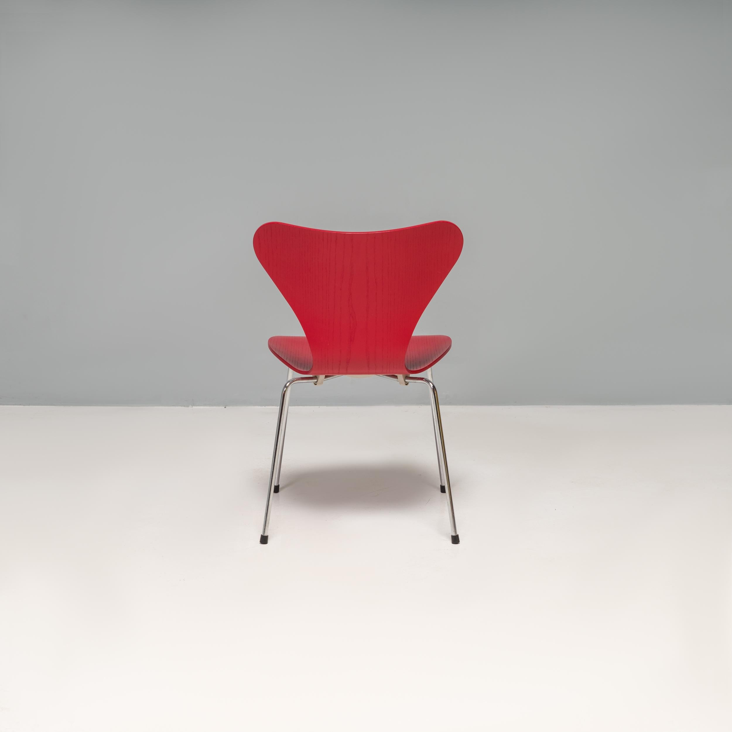 Fritz Hansen by Arne Jacobsen Red Series 7 Dining Chairs, Set of 4 2