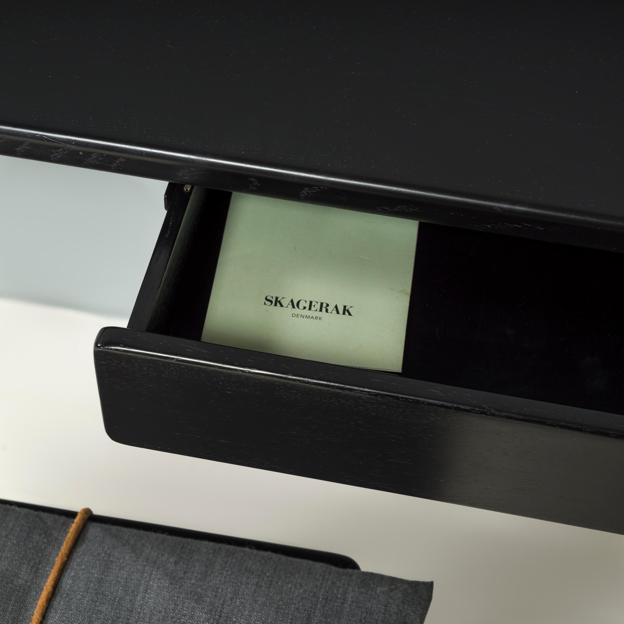 Table console et tabouret Georg en chêne noir Fritz Hansen by Chris Liljenberg Halstrøm Bon état - En vente à Basildon, London
