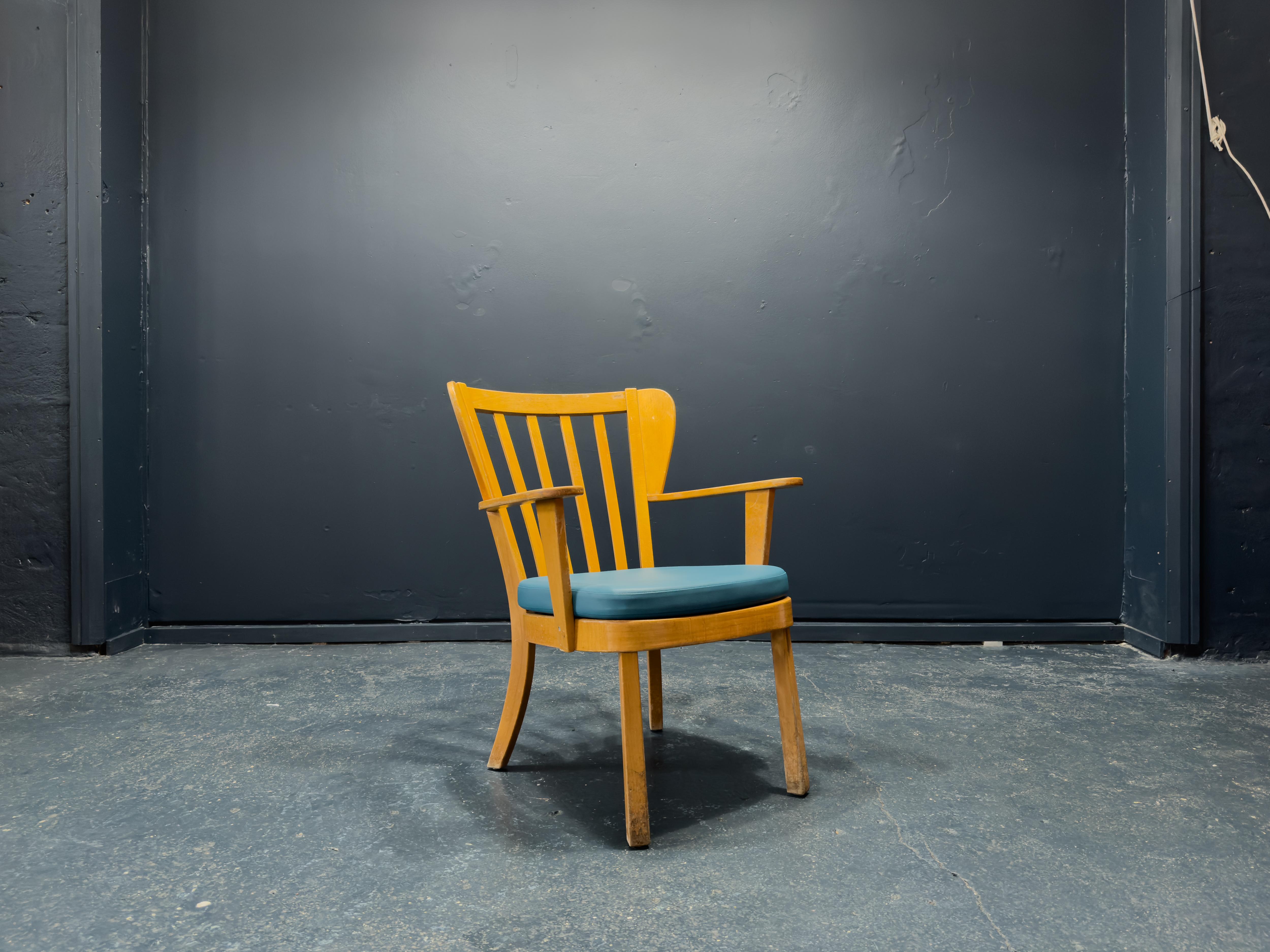 Danish Fritz Hansen Canada Chair For Sale