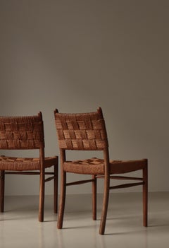 Chaises Fritz Hansen "1572" par Karl Scrøder, bois de hêtre et gazon, Danemark, années 1930