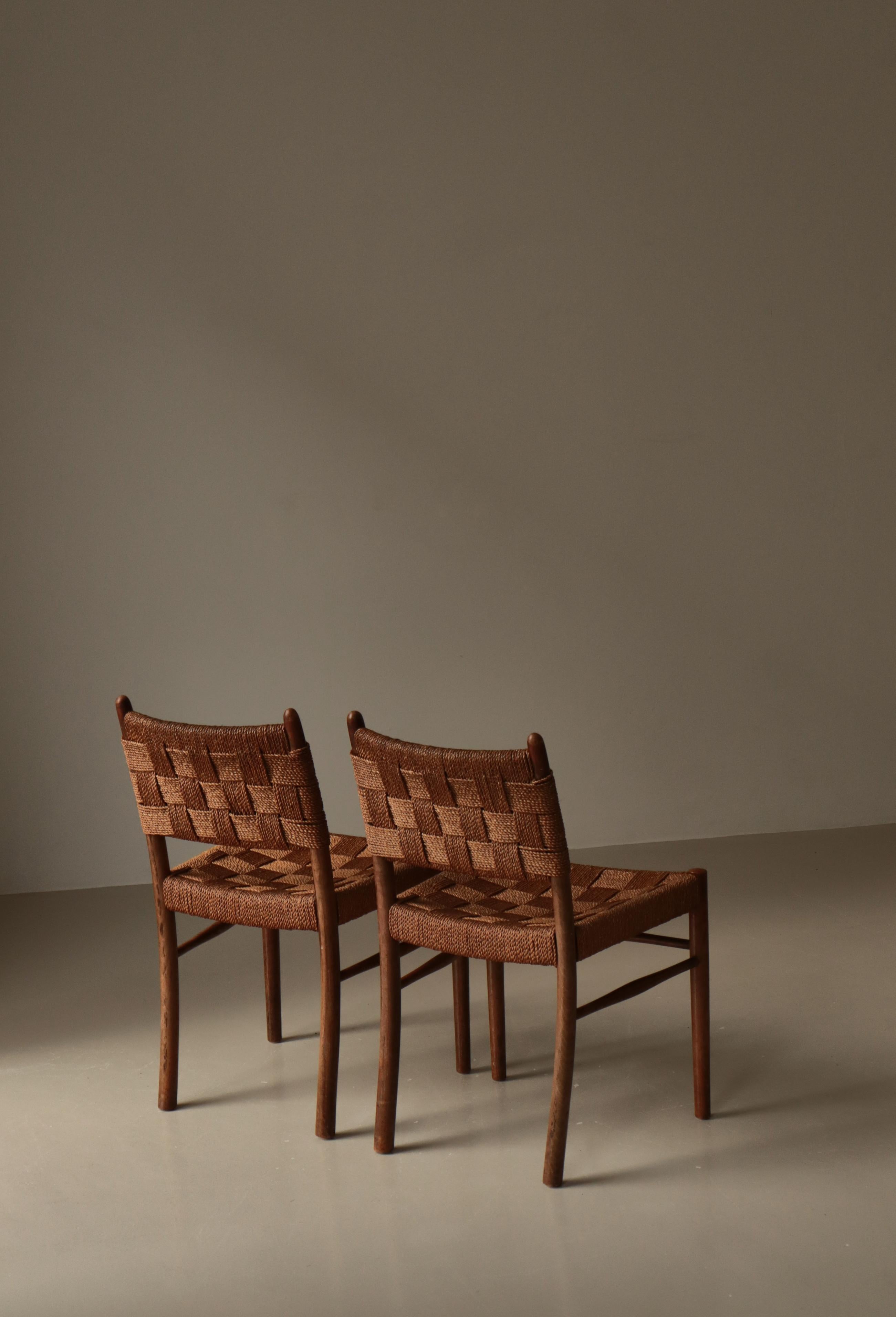 Milieu du XXe siècle Chaises Fritz Hansen 