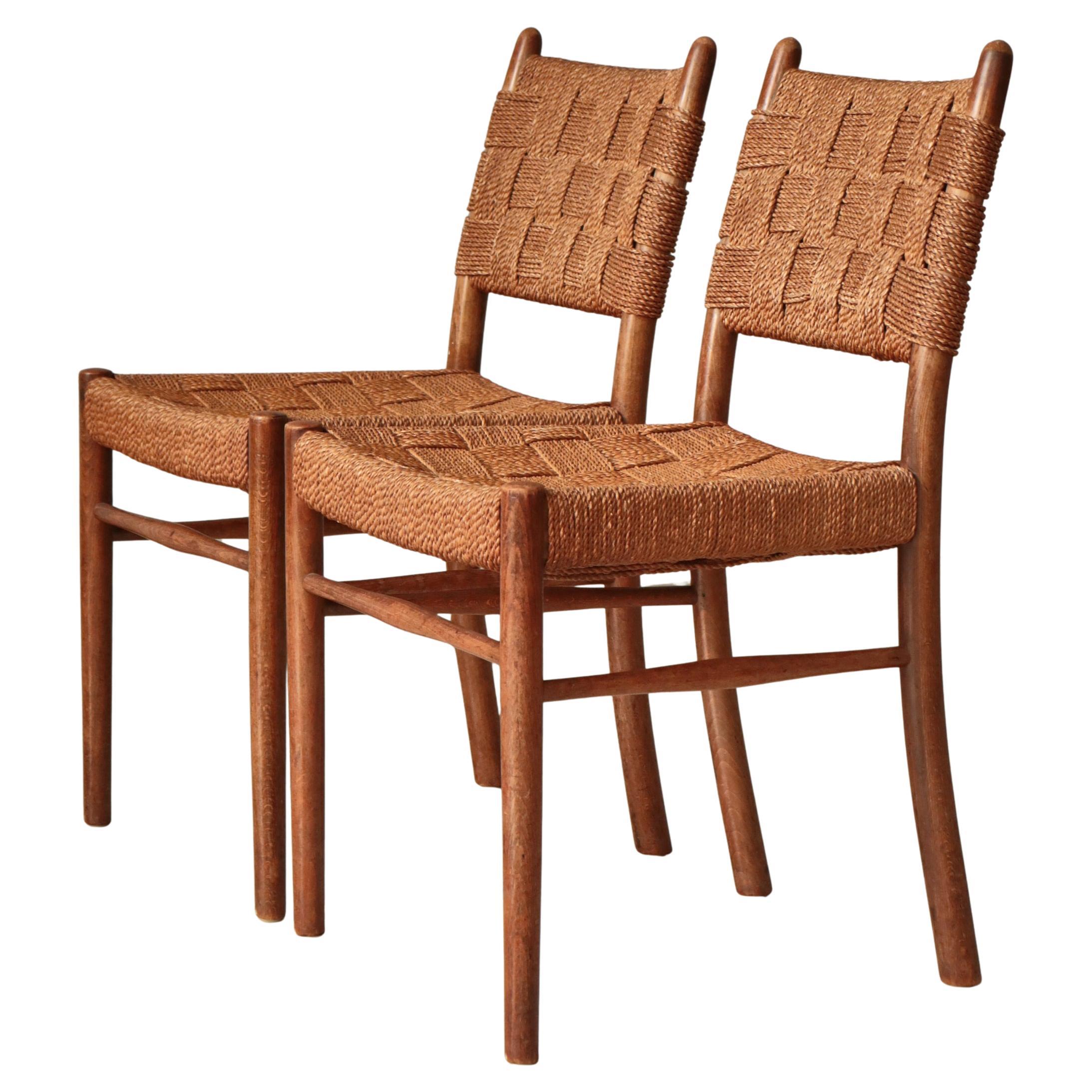 Chaises Fritz Hansen "1572" par Karl Scrøder, bois de hêtre et gazon, Danemark, années 1930