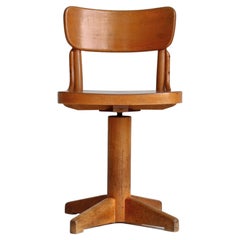 Fritz Hansen "DAN" Swivel Chair by Magnus Stephensen in Bentwood, 1930s