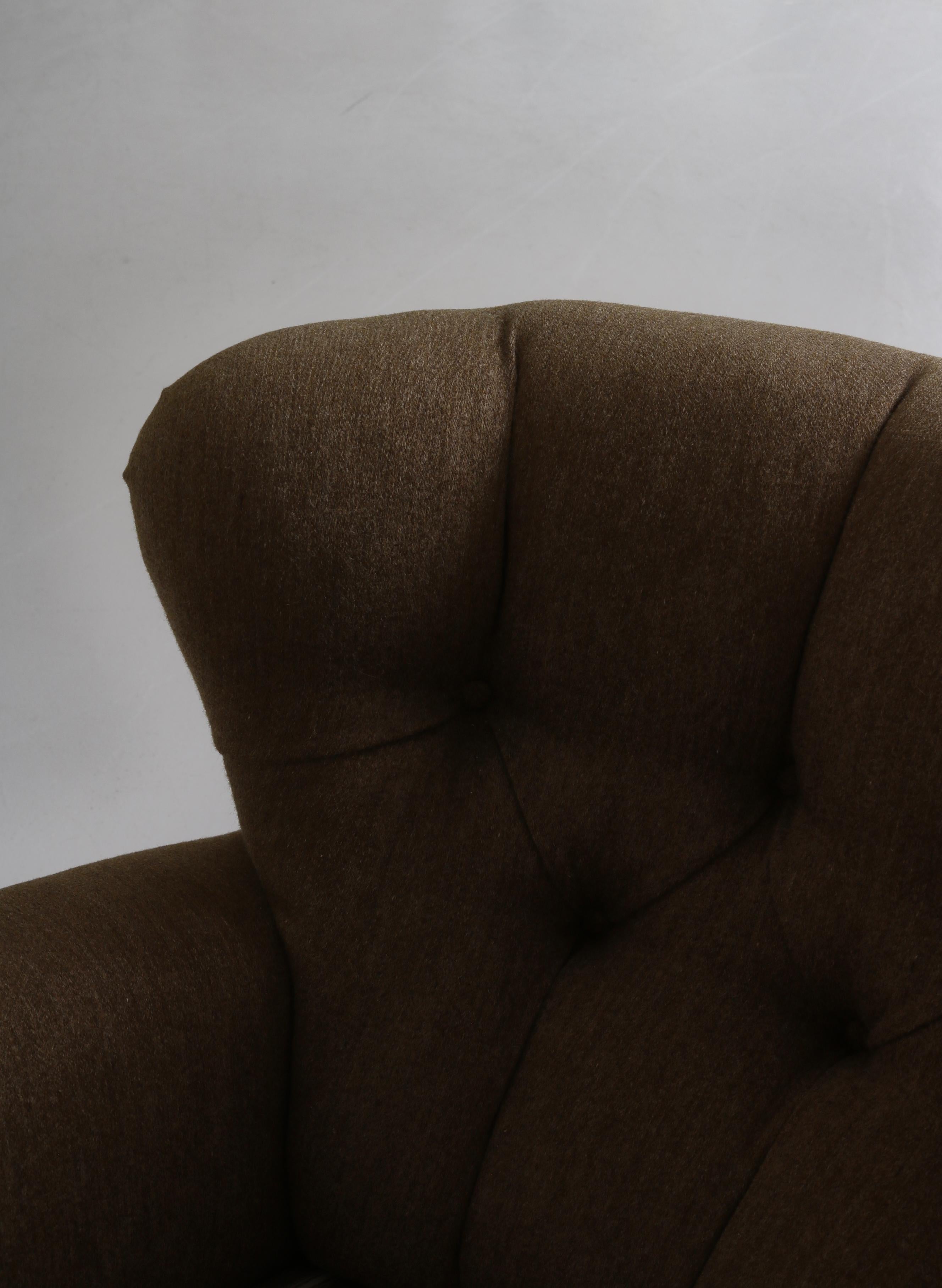 Fritz Hansen Danish Modern Easy Chair in Elm & Savak Wool, 1940s, Denmark 1