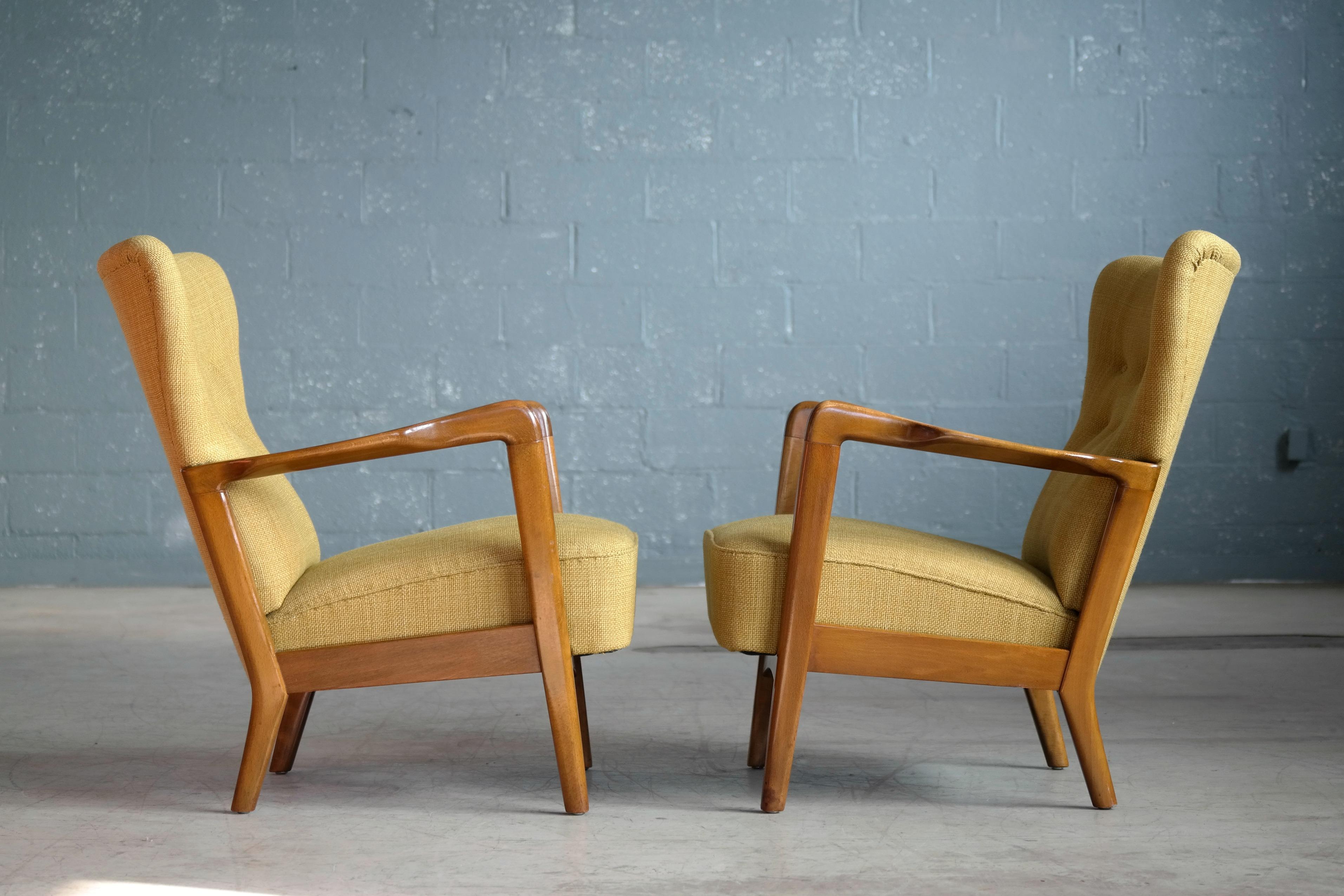 Fritz Hansen Danish Pair of Low Back Lounge Chairs with Open Armrests, 1940s 5
