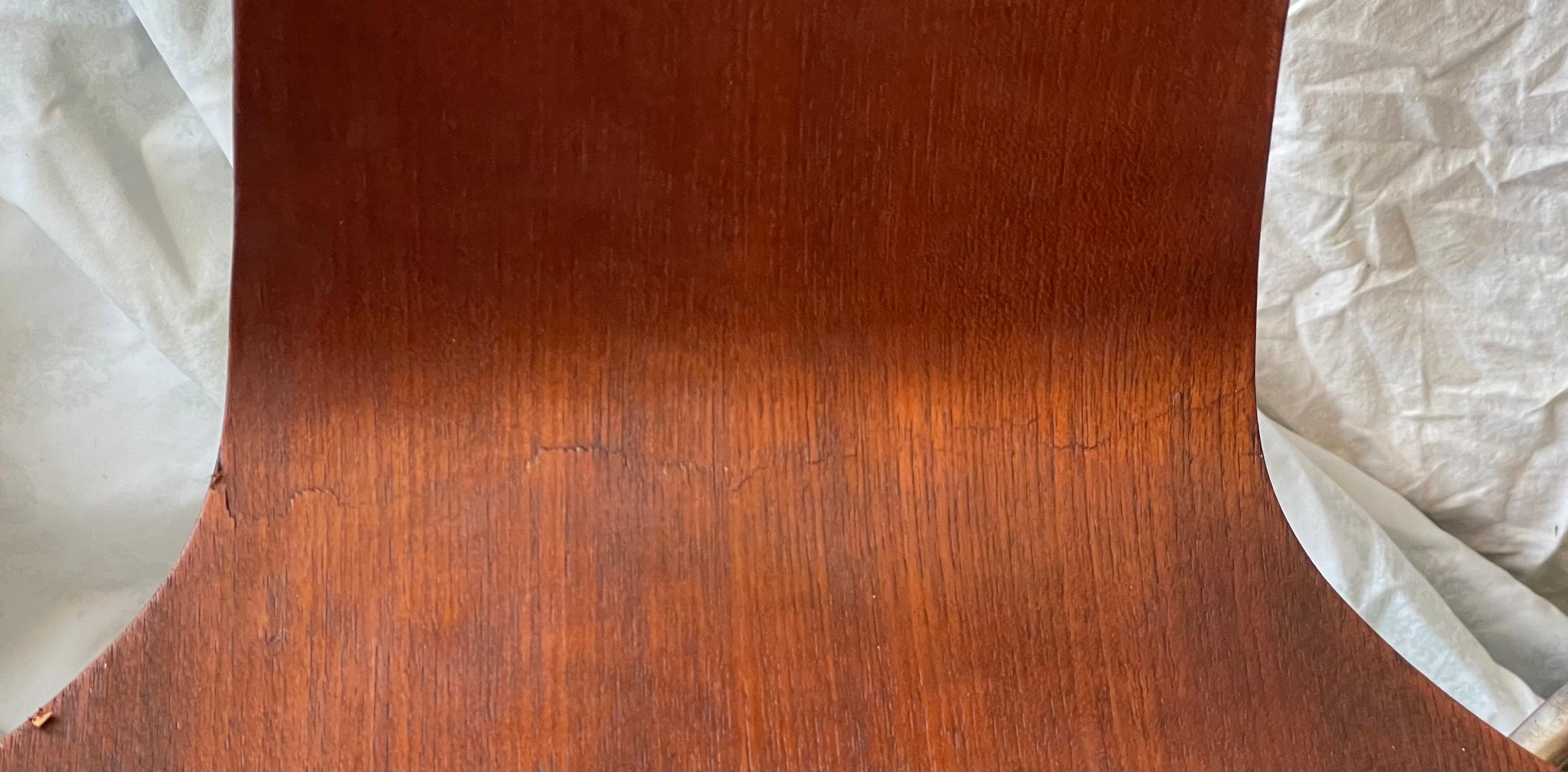 Fritz Hansen Dänemark 1974 Sperrholz Hammer Stackable Stühle Satz von 2 Refinished im Angebot 6
