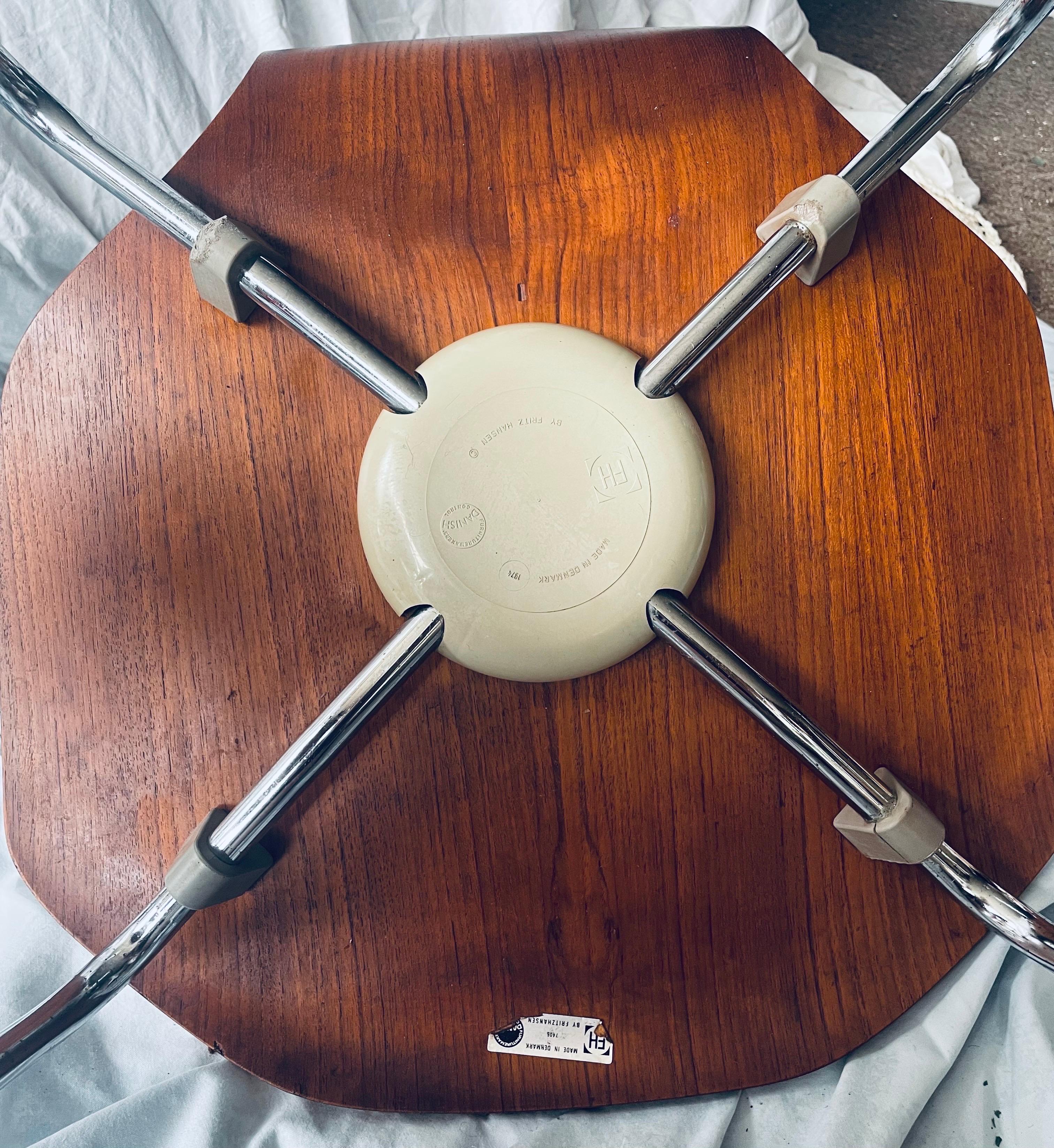 Fritz Hansen Dänemark 1974 Sperrholz Hammer Stackable Stühle Satz von 2 Refinished im Angebot 12