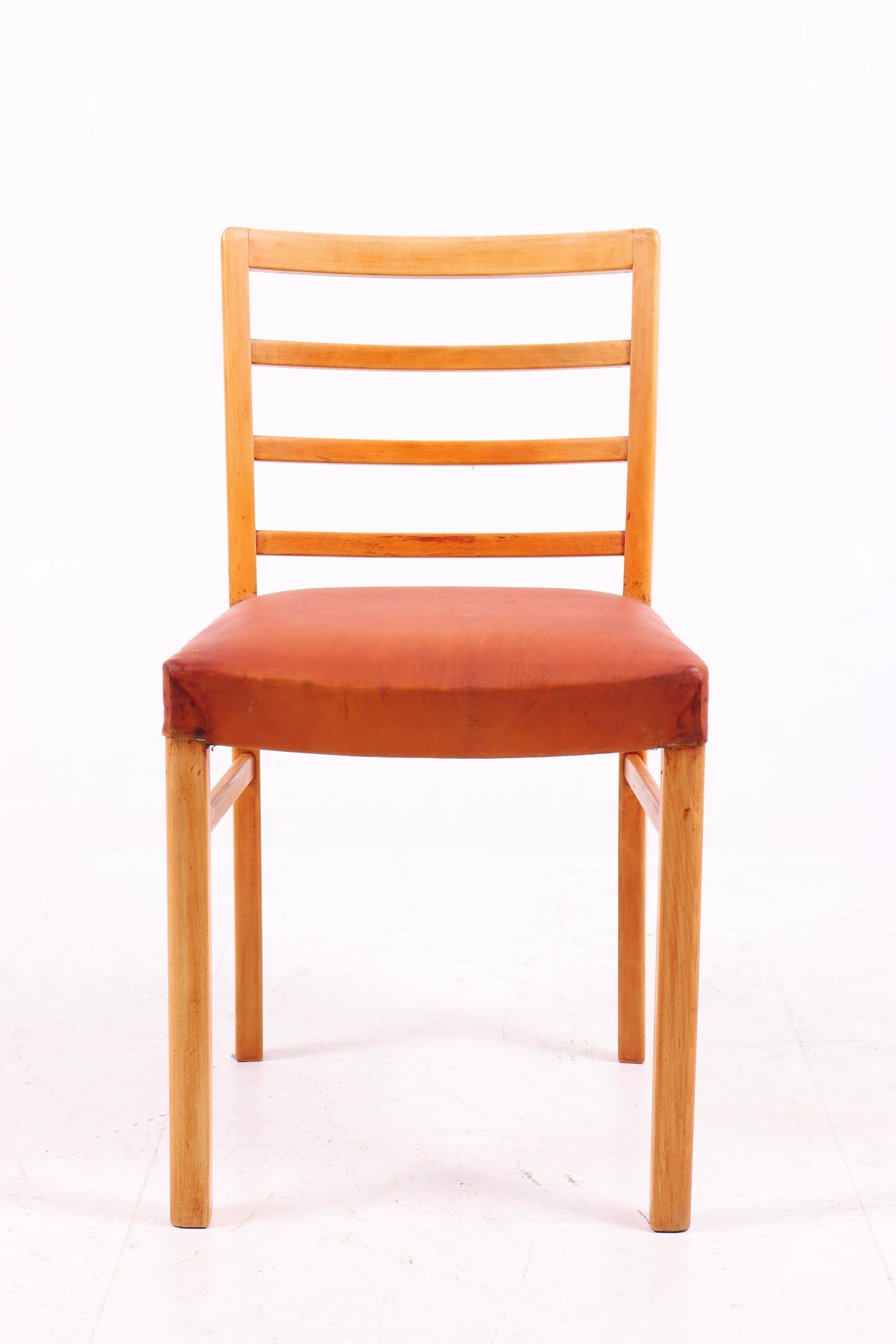 Metà XX secolo Scrivania e sedia Fritz Hansen in olmo e beeche con pelle, anni '40 in vendita