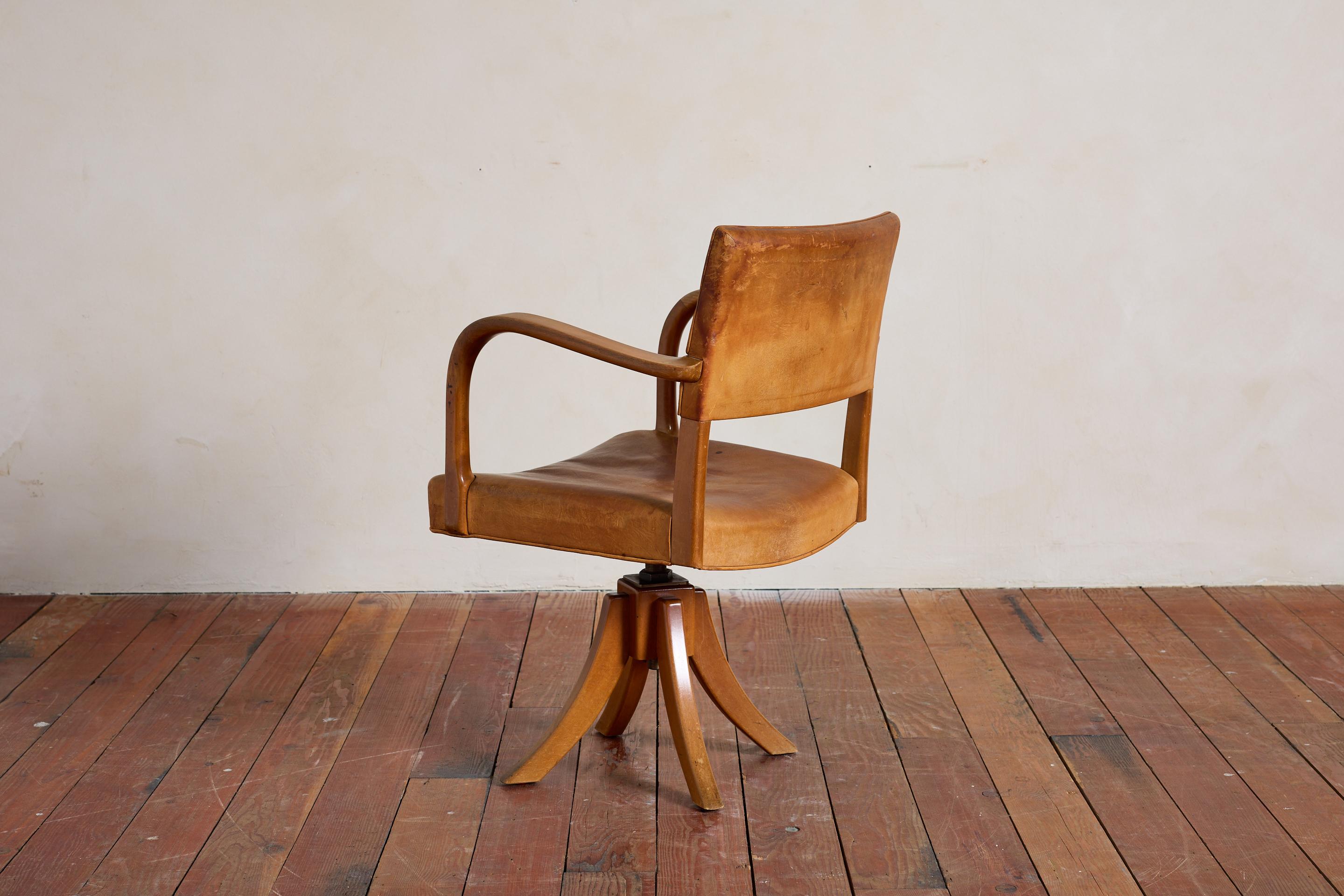 Fritz Hansen Schreibtischstuhl (Mitte des 20. Jahrhunderts) im Angebot