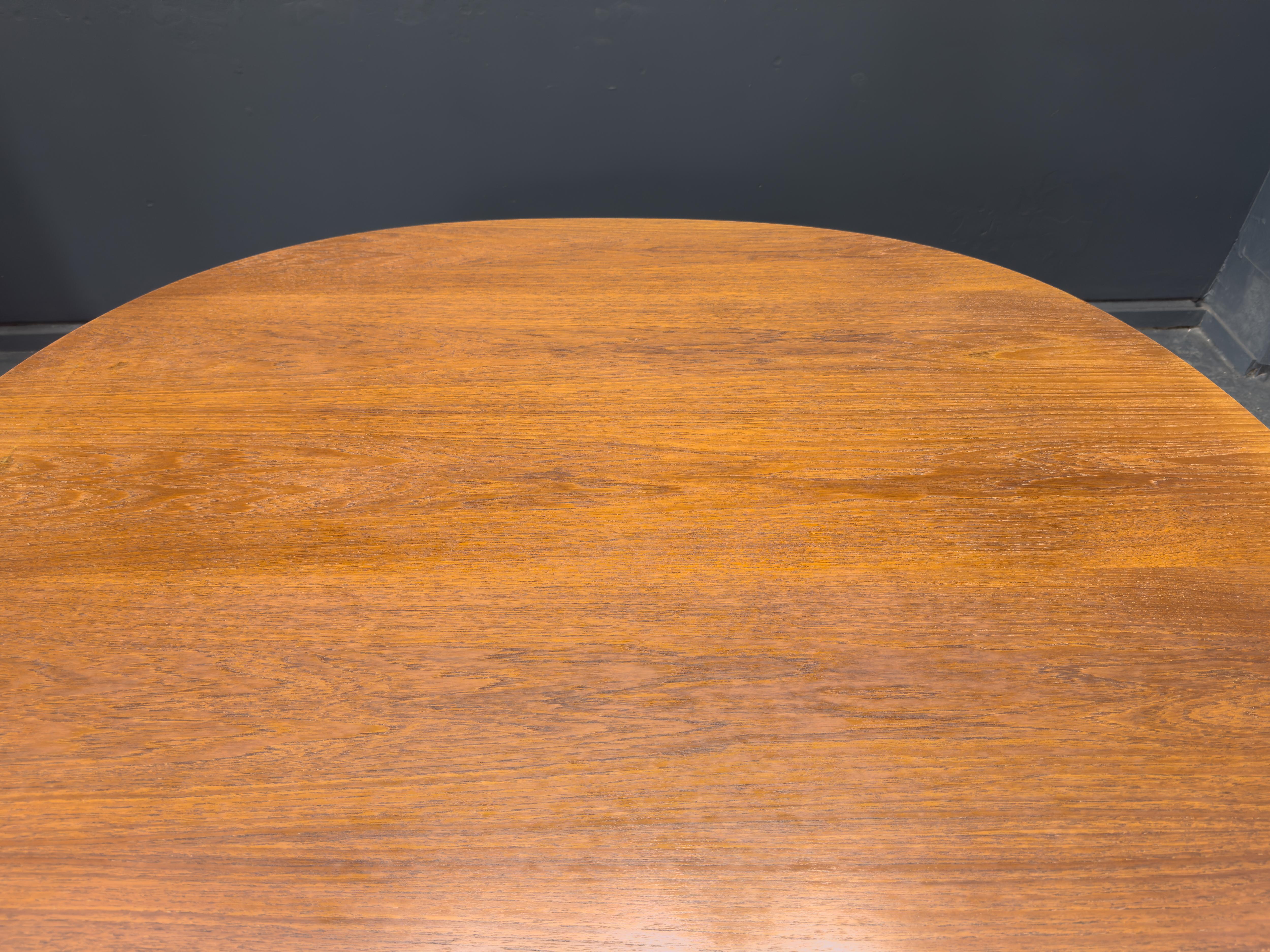 Fritz Hansen Dining Table For Sale 1