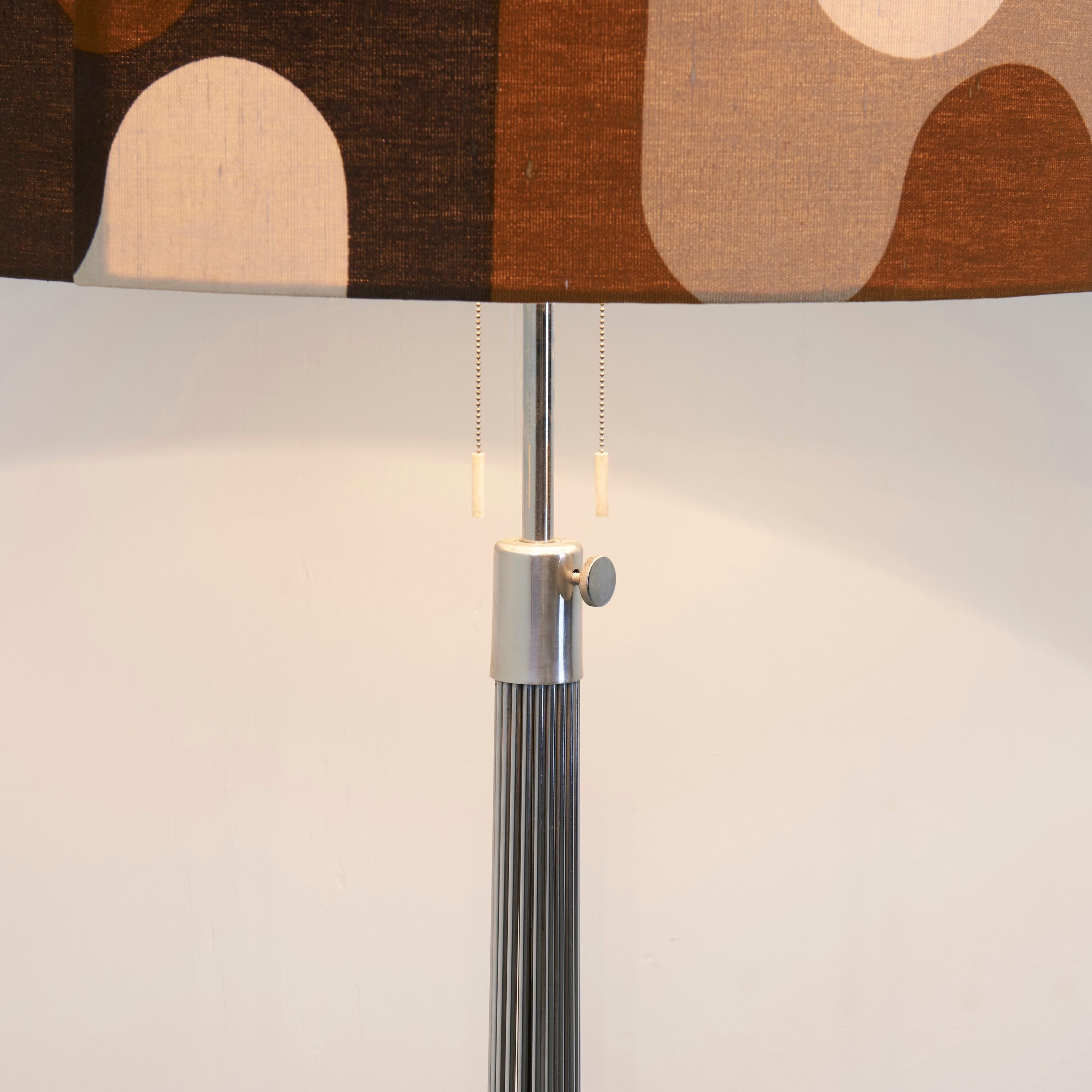 Hand-Crafted Fritz Hansen floor lamp with Panton lamp shade, 1960s For Sale