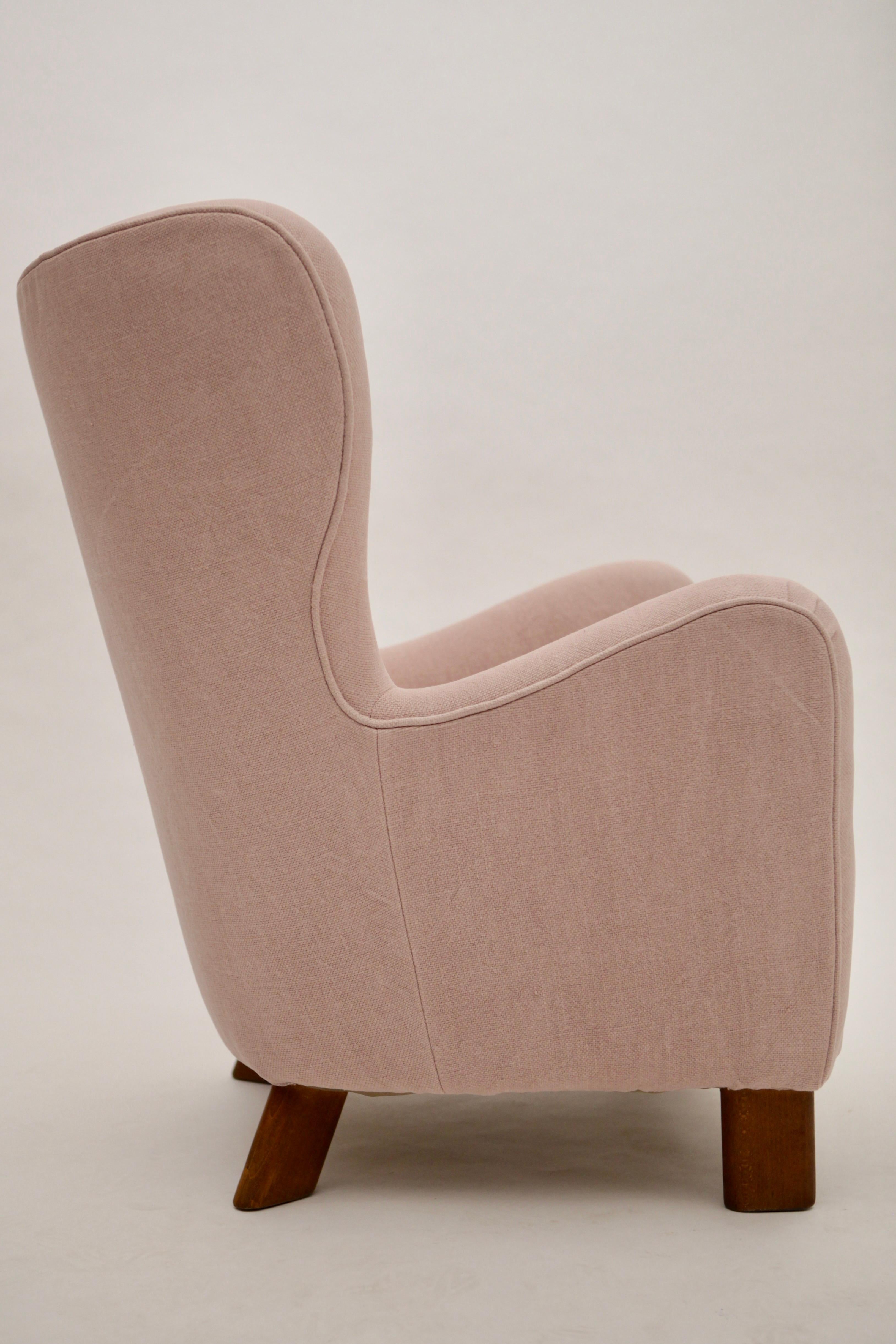 Fritz Hansen High Back Lounge Chair, Model 1669, Denmark, 1940s For Sale 1