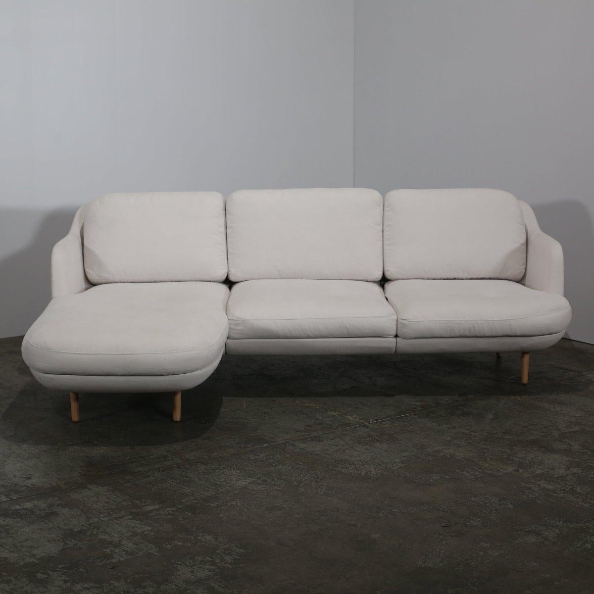 Fritz Hansen L-Shaped Lune Sofa In Good Condition For Sale In Basildon, London