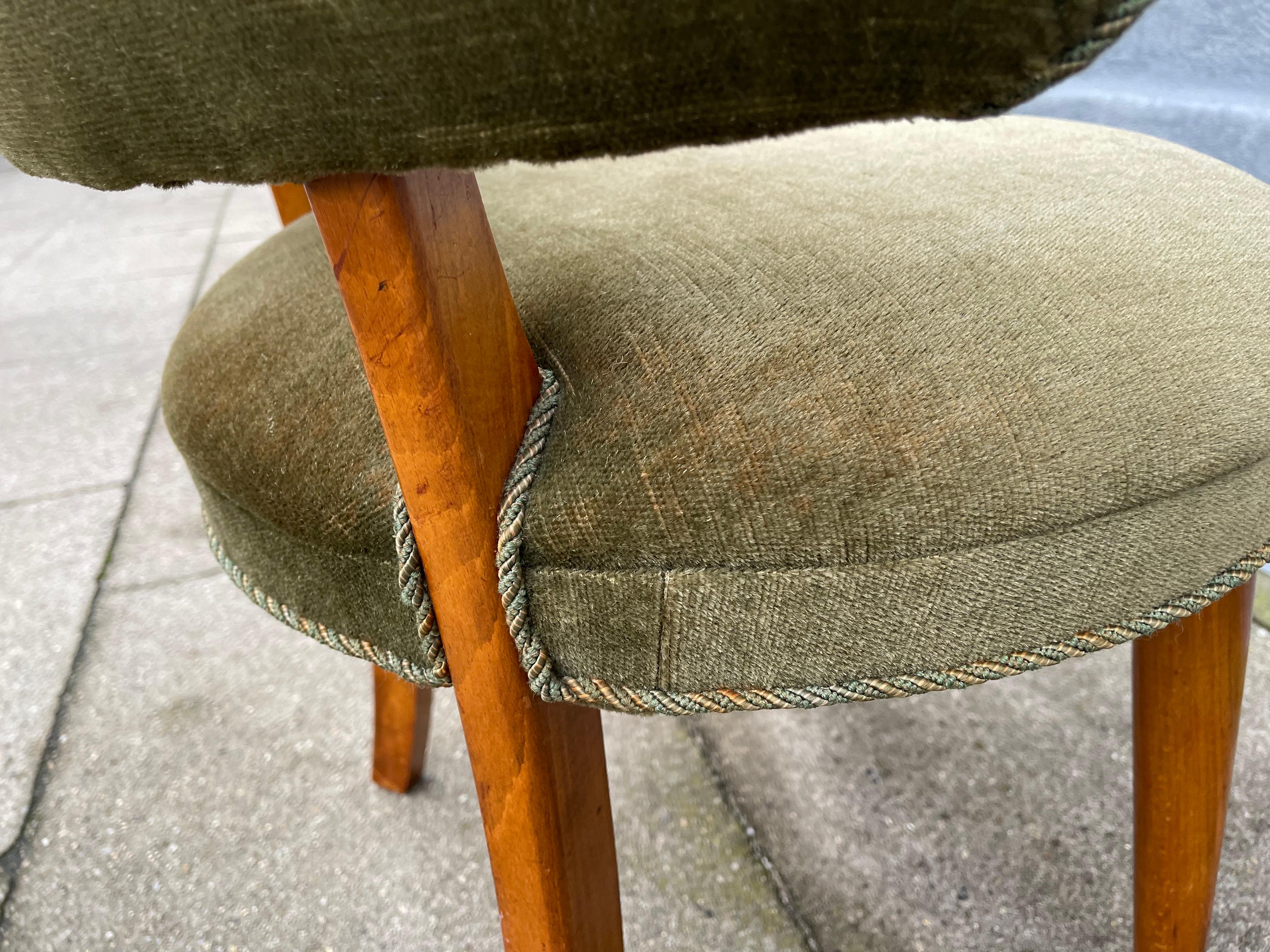 Silla tocador de señora Fritz Hansen en haya y terciopelo verde oliva, años 40 Terciopelo