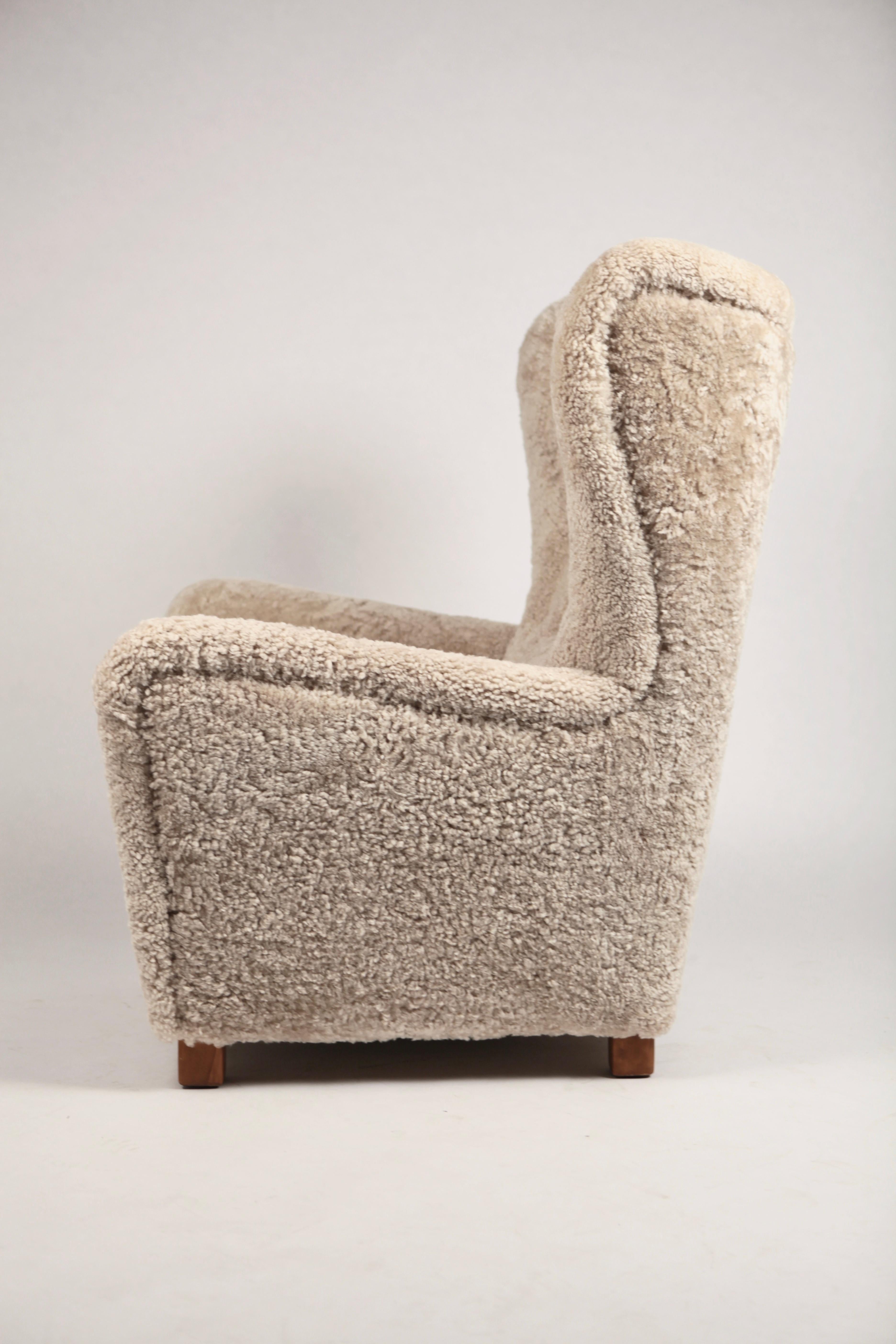 Fritz Hansen, Large High Back Wing Chair in Shearling and Oak, Denmark, 1940s 3