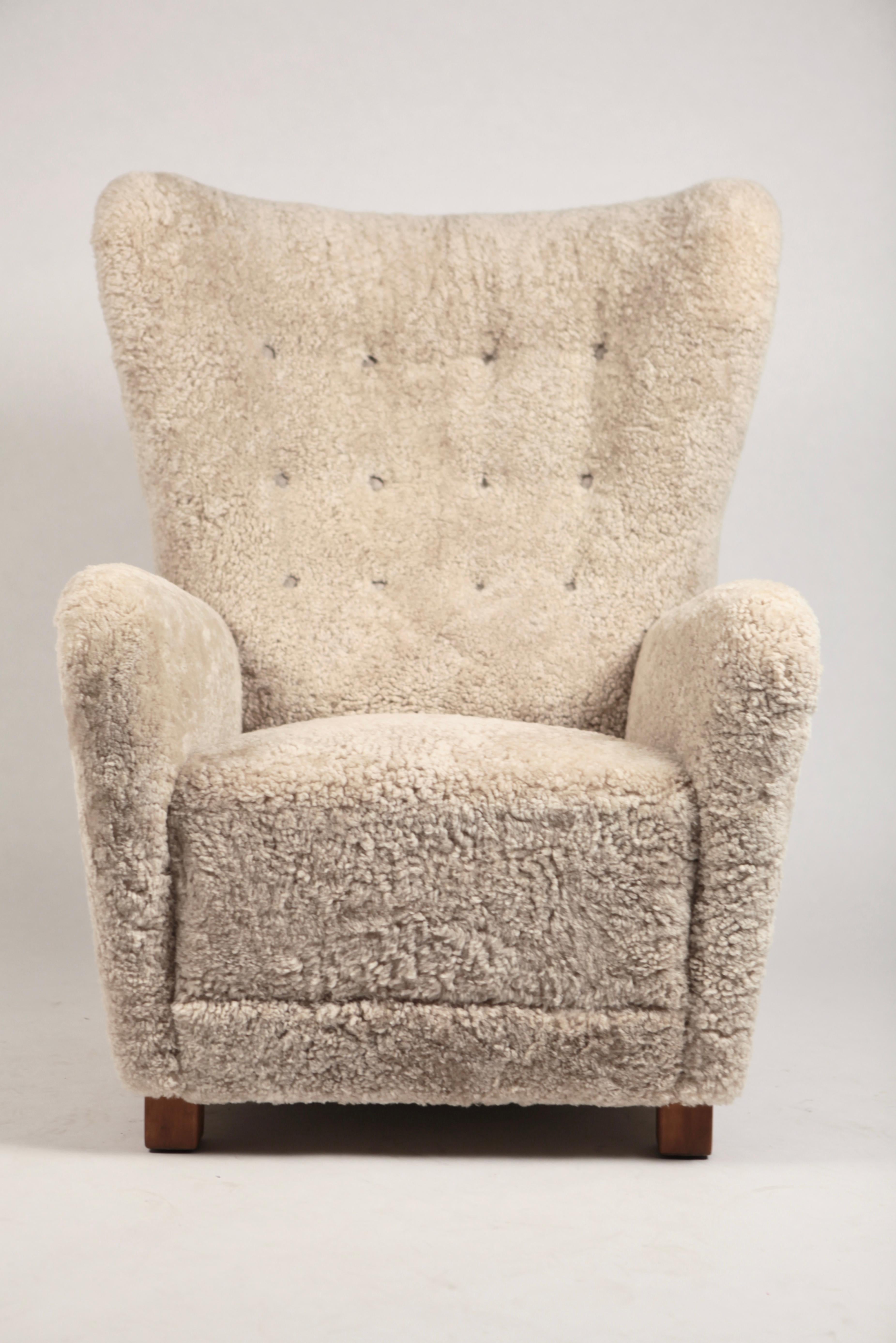 Fritz Hansen, Large High Back Wing Chair in Shearling and Oak, Denmark, 1940s 9
